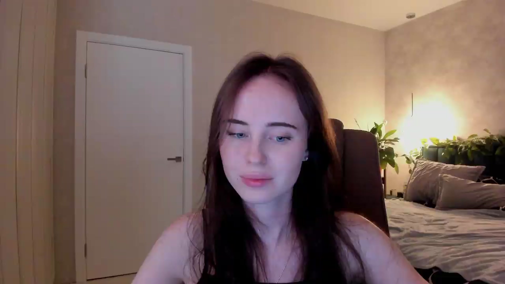 Gallery image thumbnail from userSasha's myfreecams stream on, 08/31/2026, 18:51 image 18 of 20
