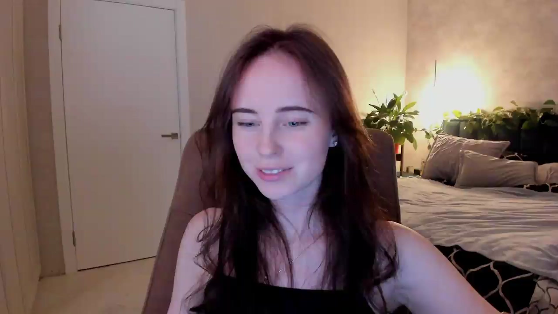 Gallery image thumbnail from userSasha's myfreecams stream on, 08/31/2026, 18:51 image 1 of 20