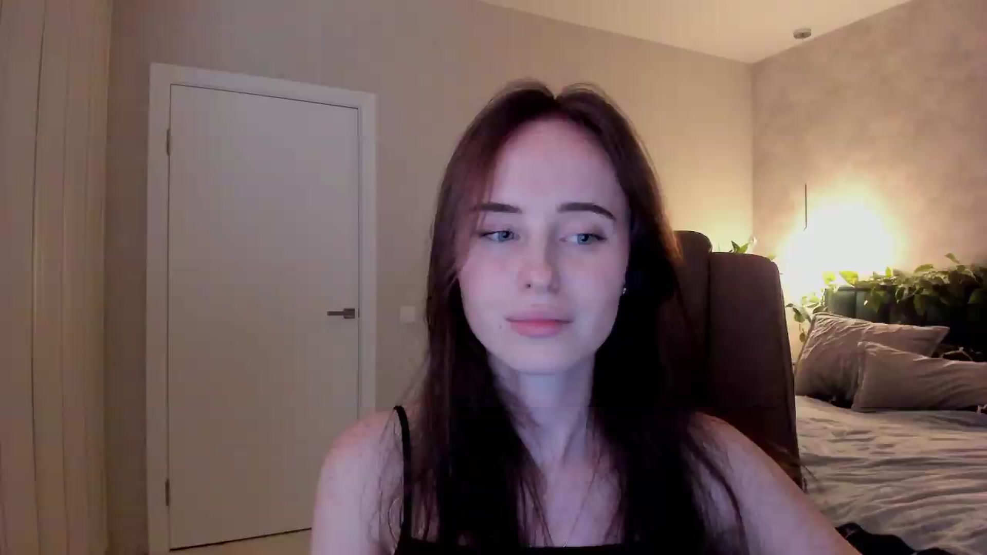 Gallery image thumbnail from userSasha's myfreecams stream on, 08/31/2026, 18:51 image 17 of 20