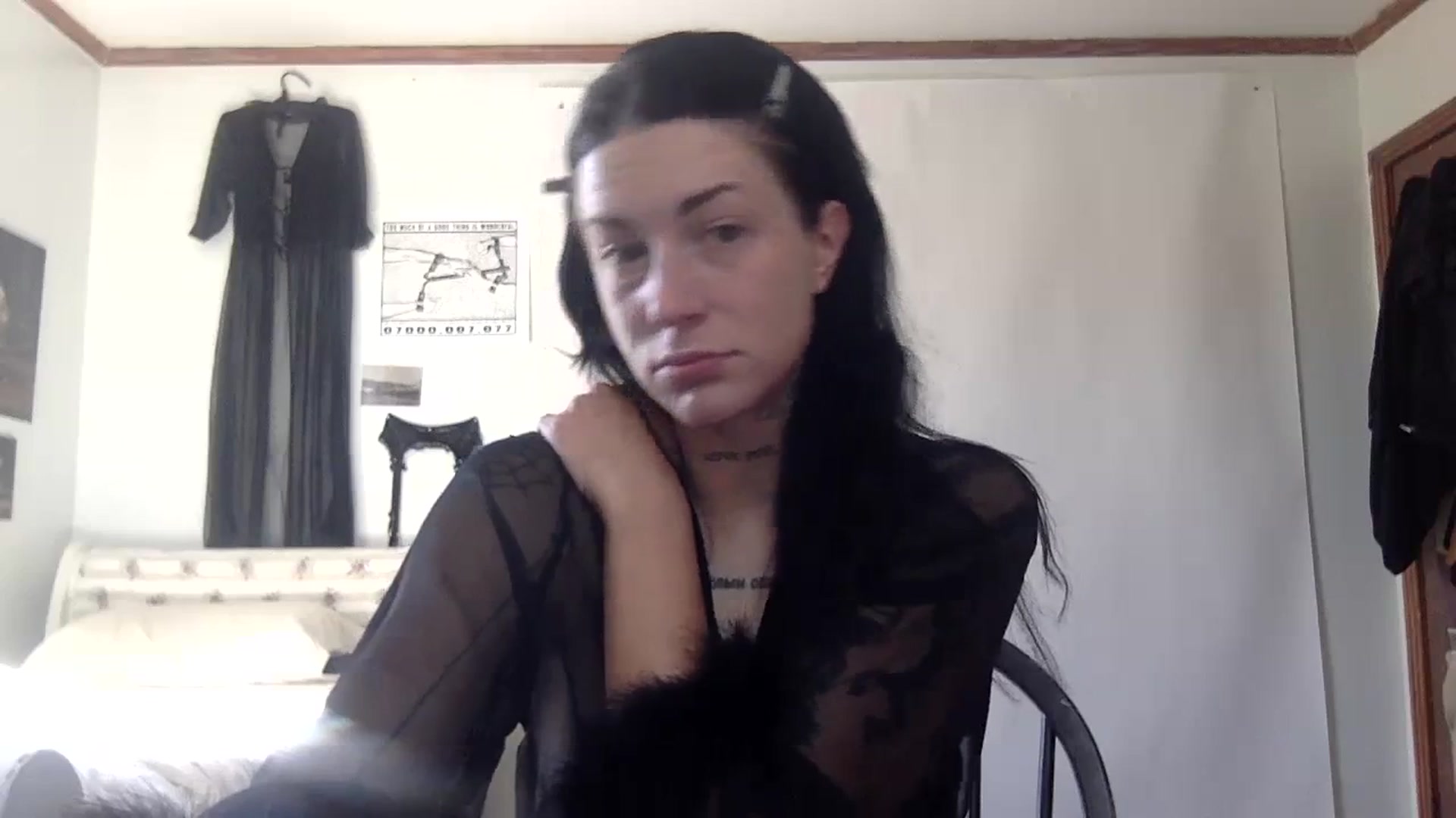 Gallery image thumbnail from usernamegirl's myfreecams stream on, 11/07/2023, 18:22 image 2 of 20