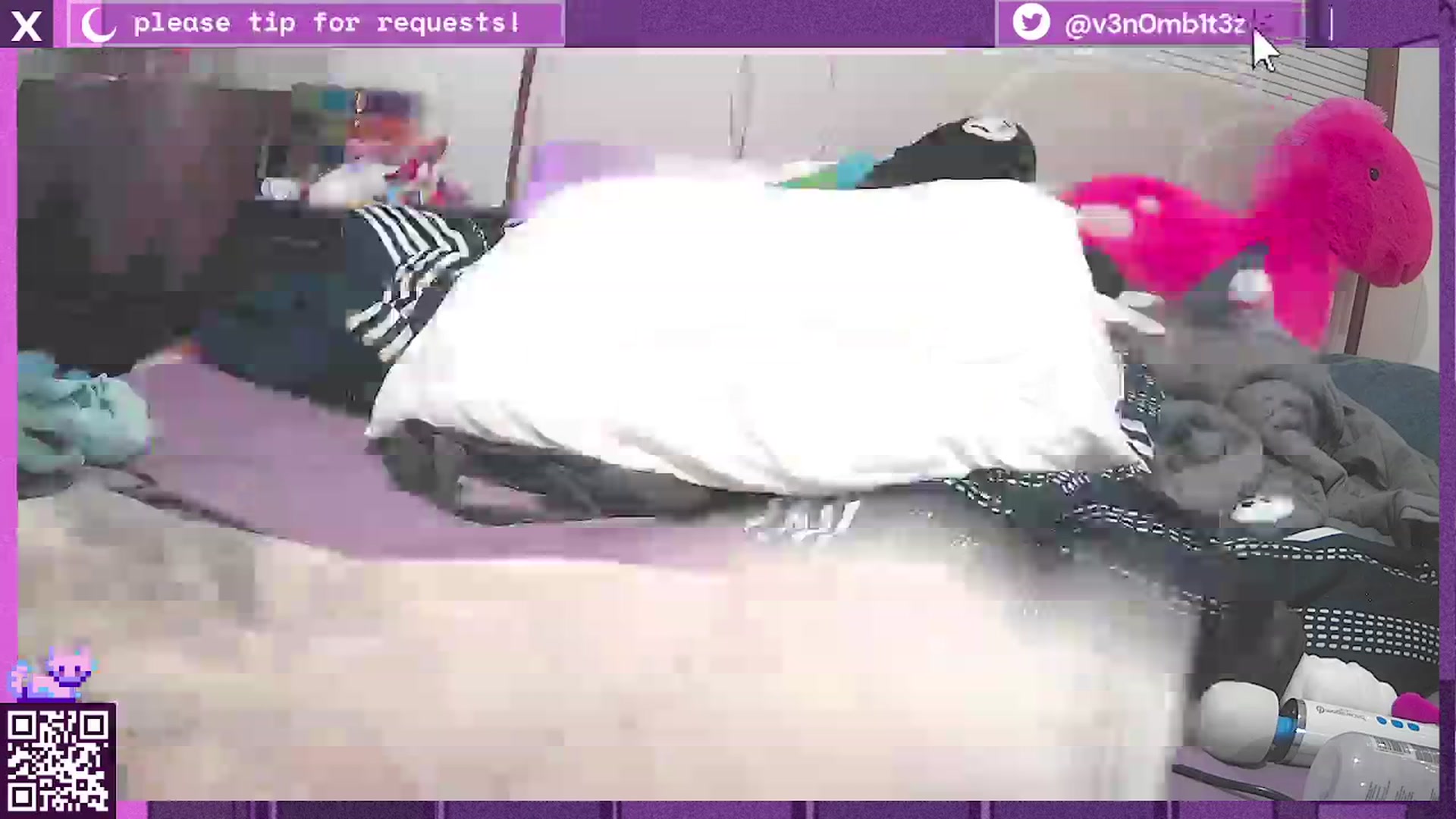 Gallery image thumbnail from v3n0mb1t3z's myfreecams stream on, 12/17/2024, 10:09 image 18 of 20