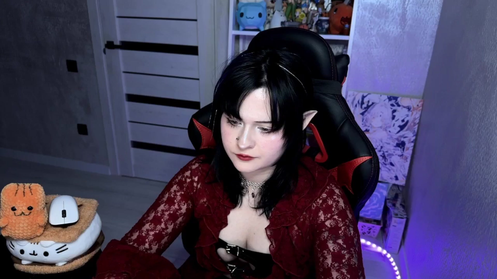 Gallery image thumbnail from v_chpek's myfreecams stream on, 04/05/2025, 18:11 image 20 of 20