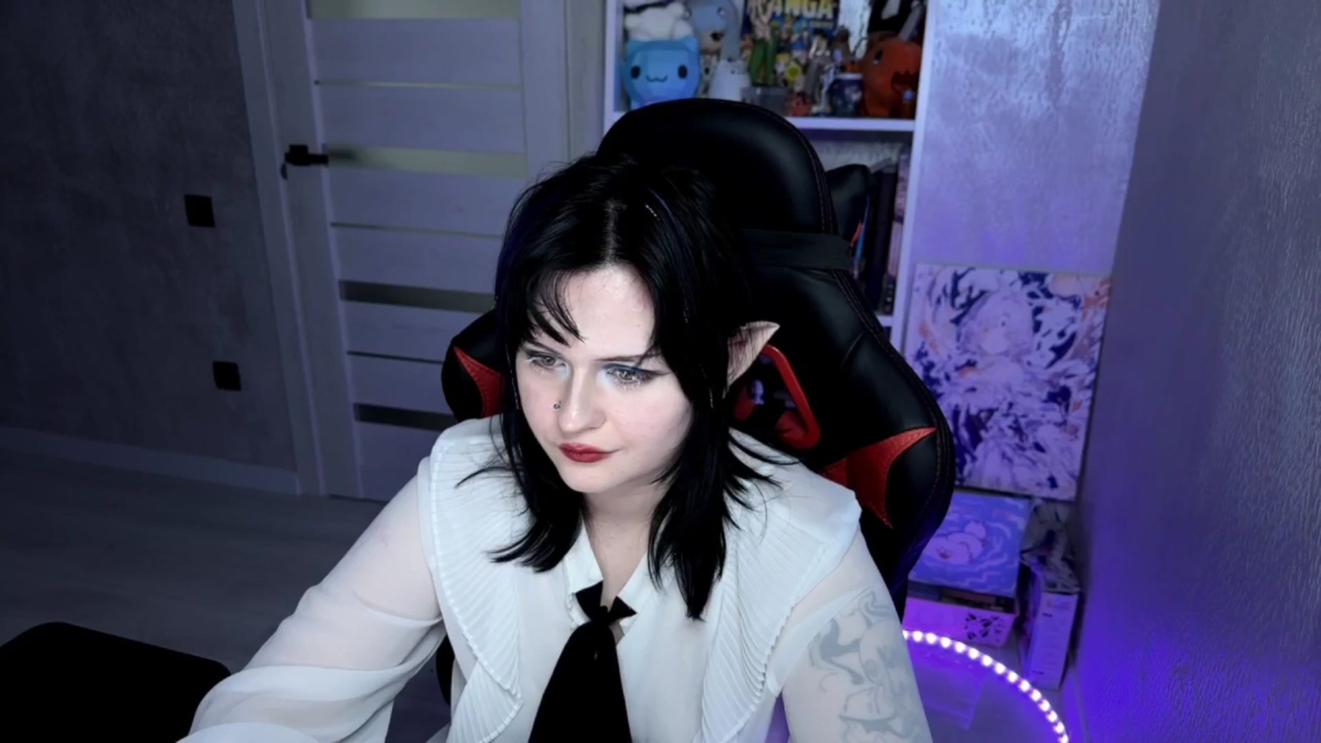 Gallery image thumbnail from v_chpek's myfreecams stream on, 04/10/2025, 15:58 image 19 of 20