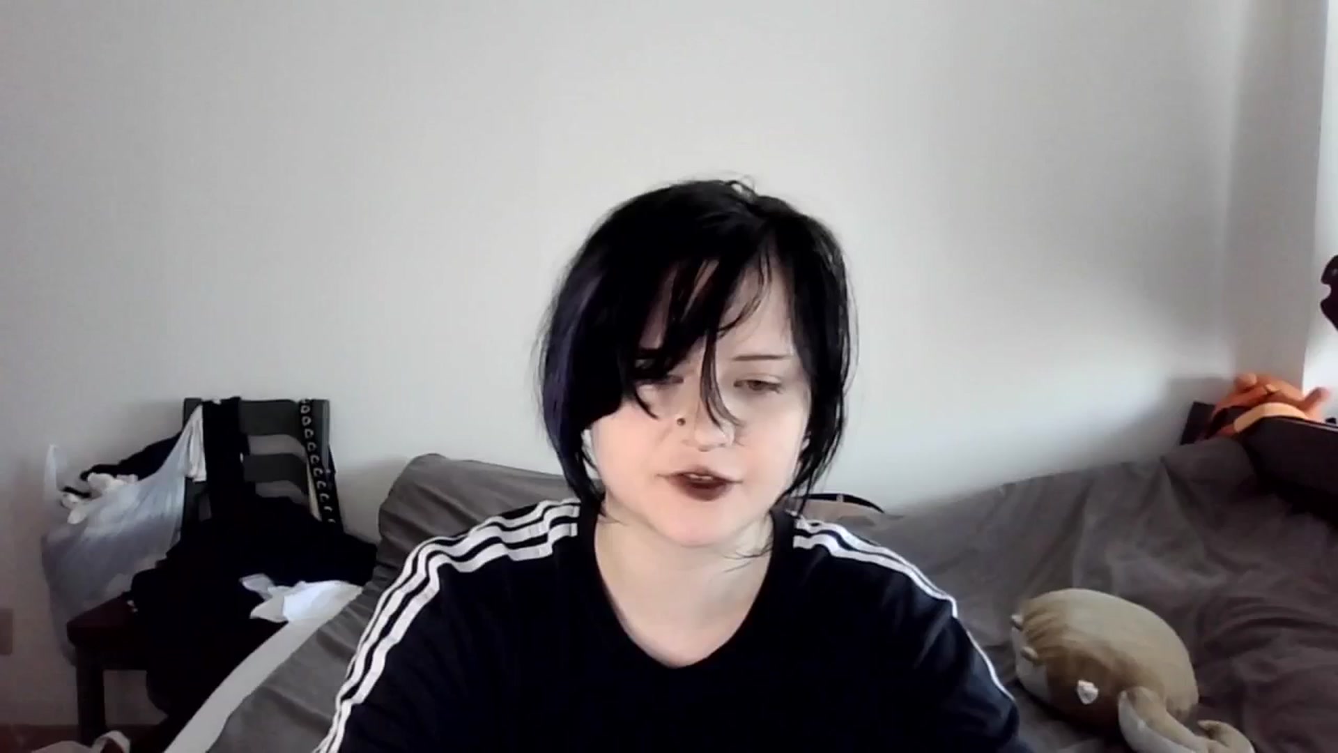 Gallery image thumbnail from v_chpek's myfreecams stream on, 09/08/2025, 06:21 image 8 of 20