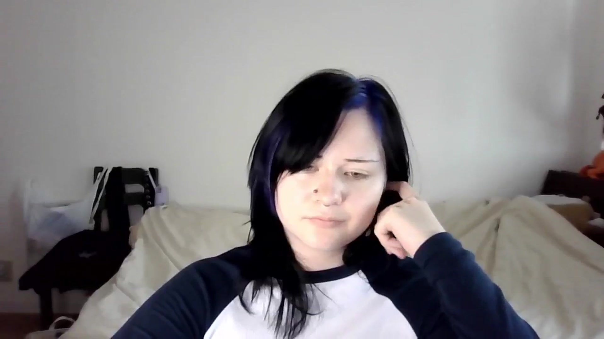 Gallery image thumbnail from v_chpek's myfreecams stream on, 09/20/2025, 02:35 image 13 of 20