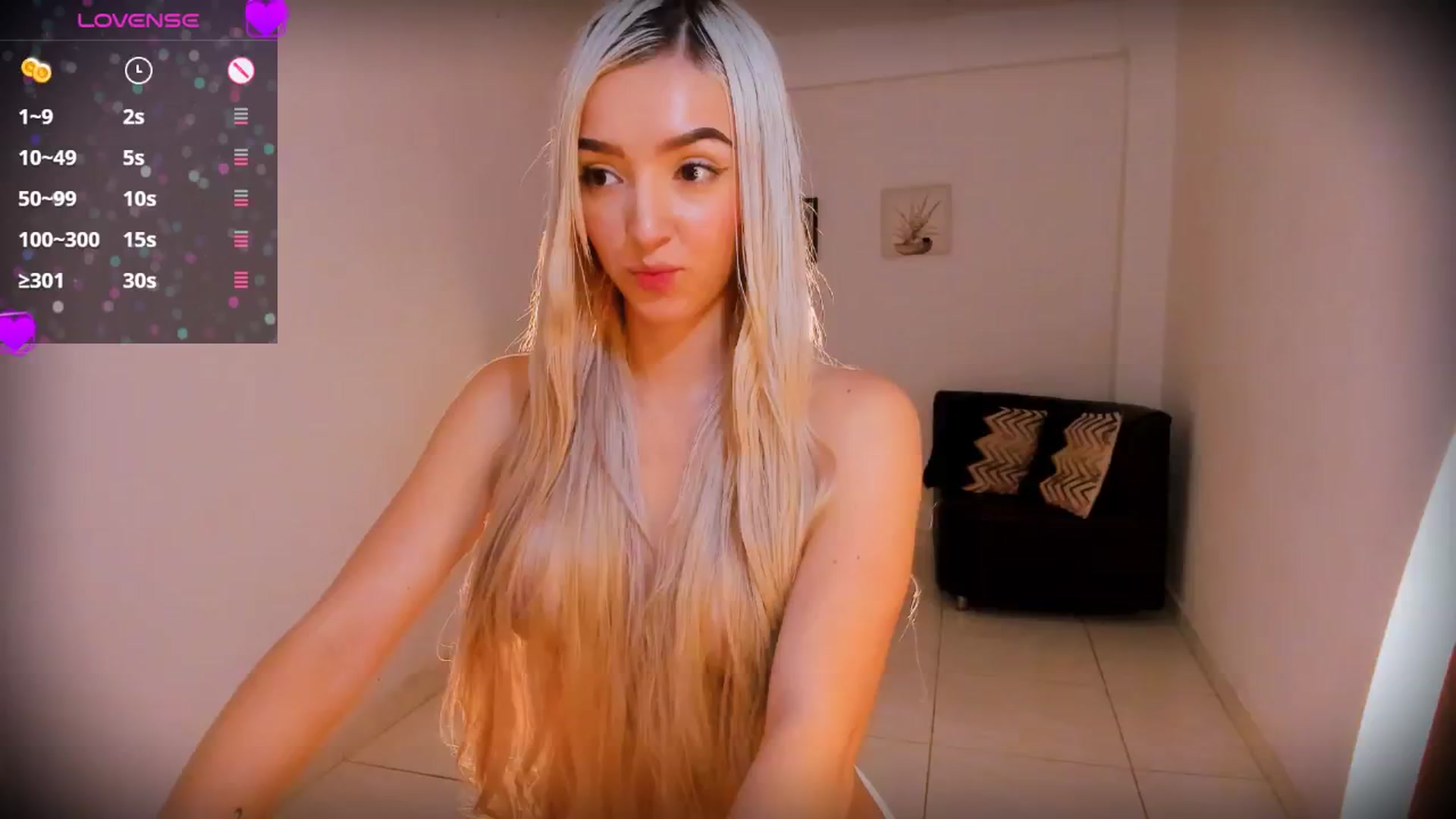 Gallery image thumbnail from valen_lux's myfreecams stream on, 02/21/2025, 08:27 image 20 of 20