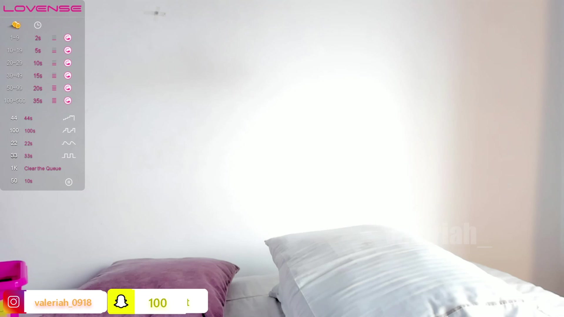 Gallery image thumbnail from valeriah_'s myfreecams stream on, 03/06/2023, 15:16 image 3 of 20