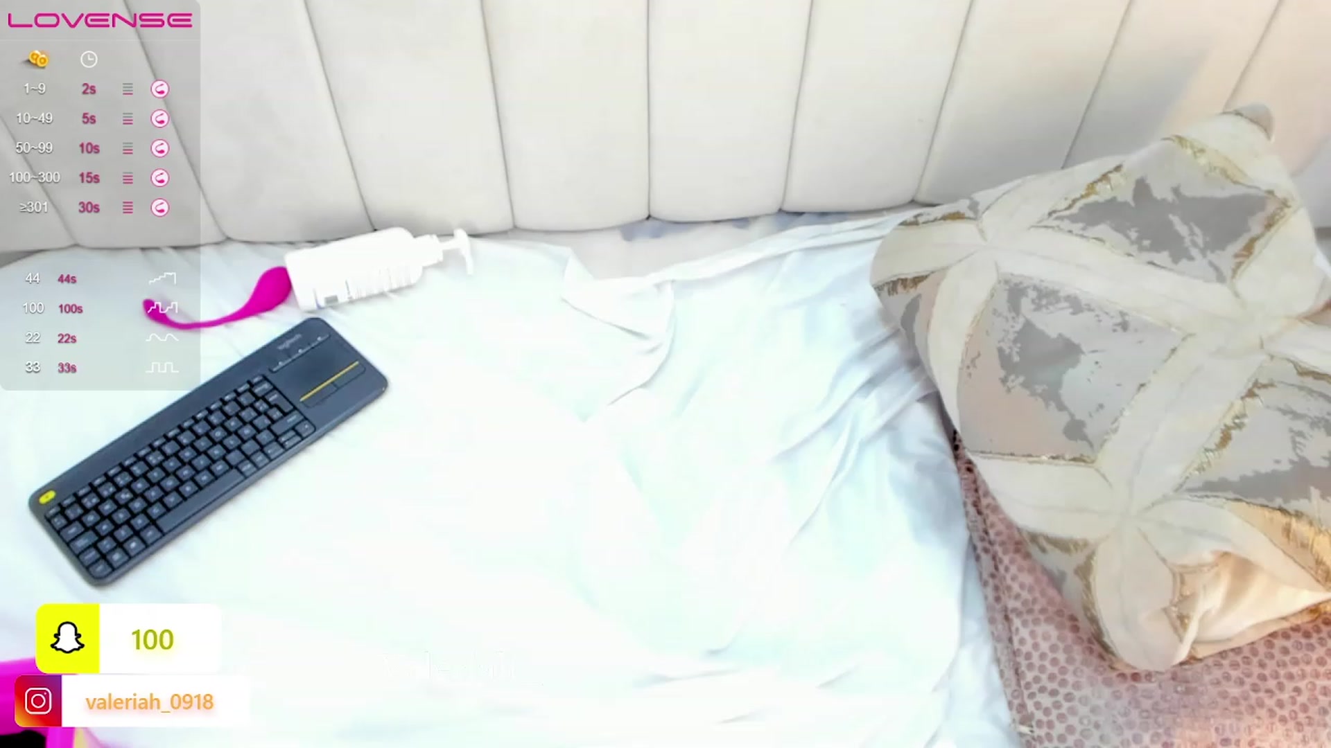 Gallery image thumbnail from valeriah_'s myfreecams stream on, 07/08/2023, 18:59 image 18 of 20