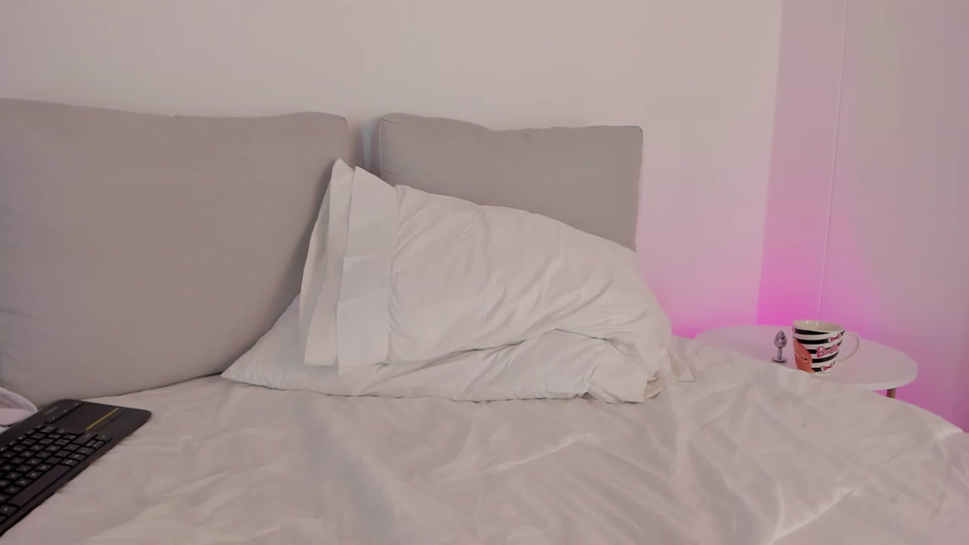 Gallery image thumbnail from valeriah_'s myfreecams stream on, 01/21/2024, 21:18 image 20 of 20