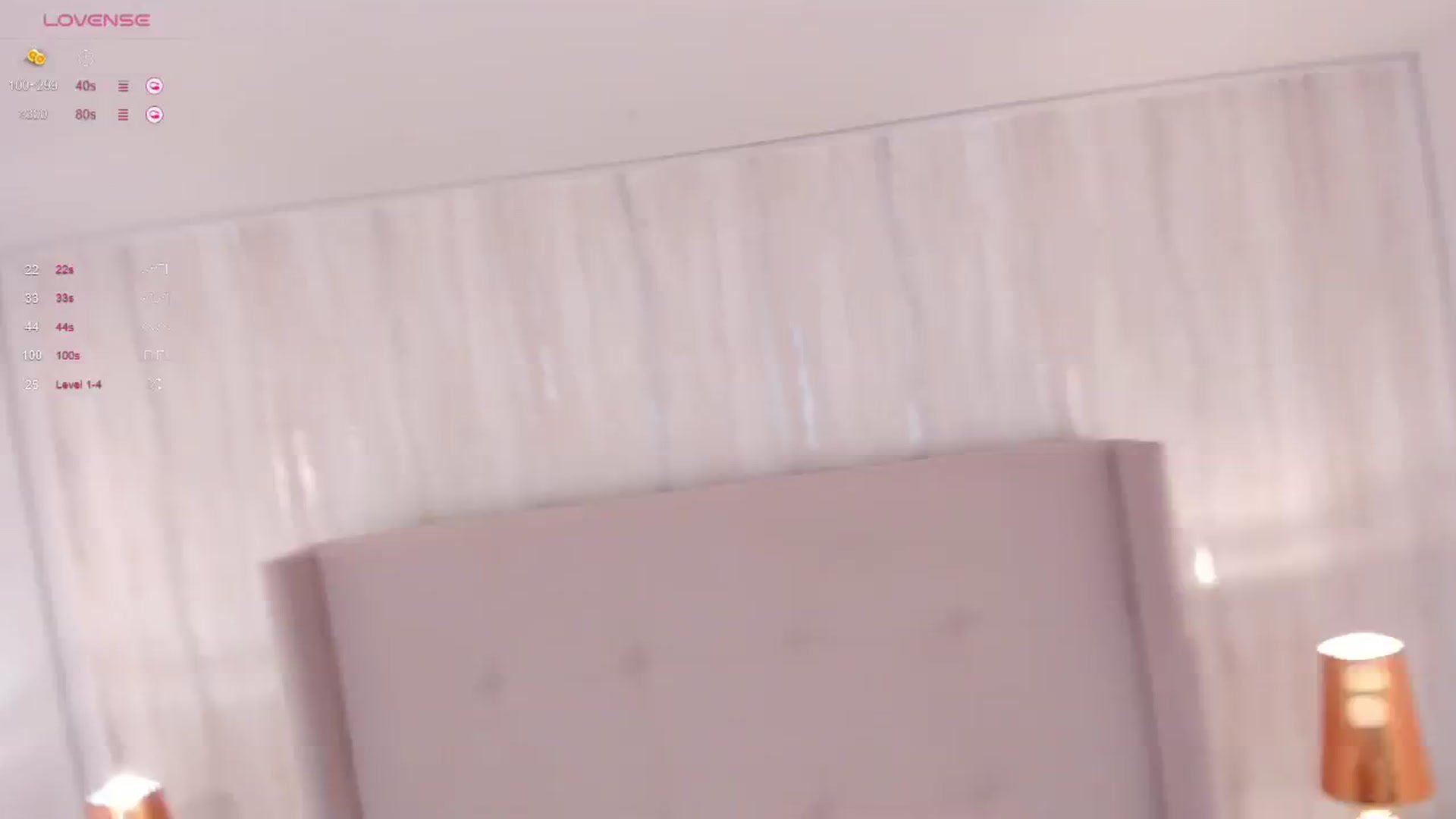 Gallery image thumbnail from valeriah_'s myfreecams stream on, 06/17/2024, 16:52 image 2 of 20