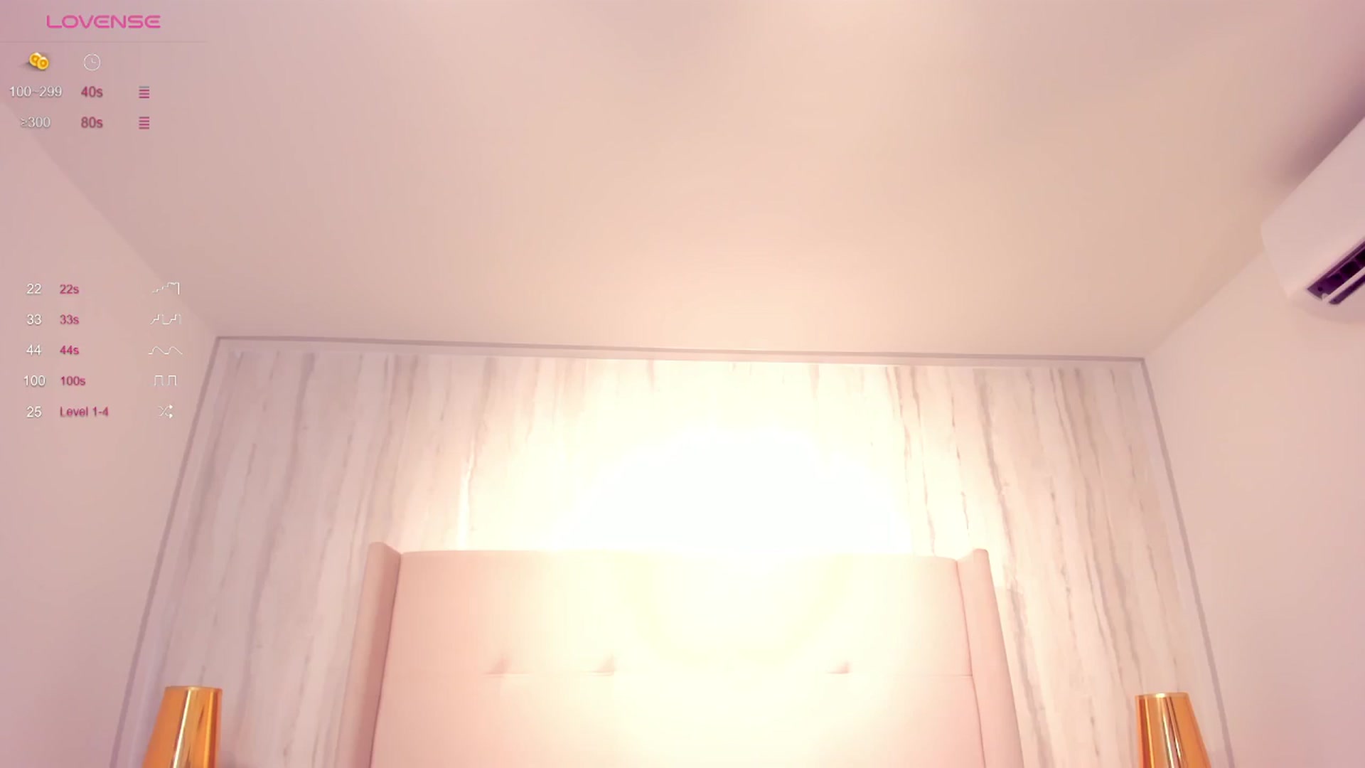 Gallery image thumbnail from valeriah_'s myfreecams stream on, 06/26/2024, 11:35 image 5 of 20