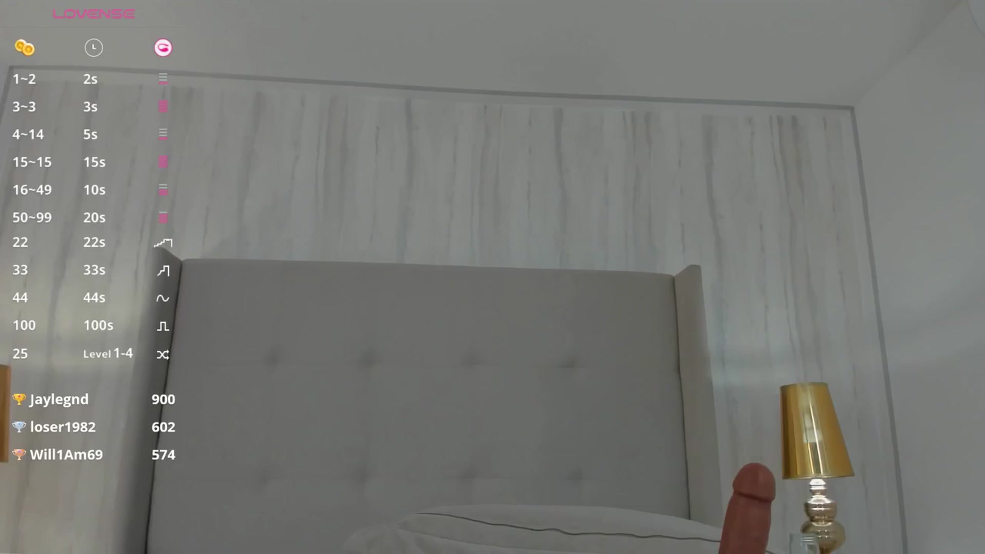 Gallery image thumbnail from valeriah_'s myfreecams stream on, 10/30/2024, 16:39 image 5 of 20