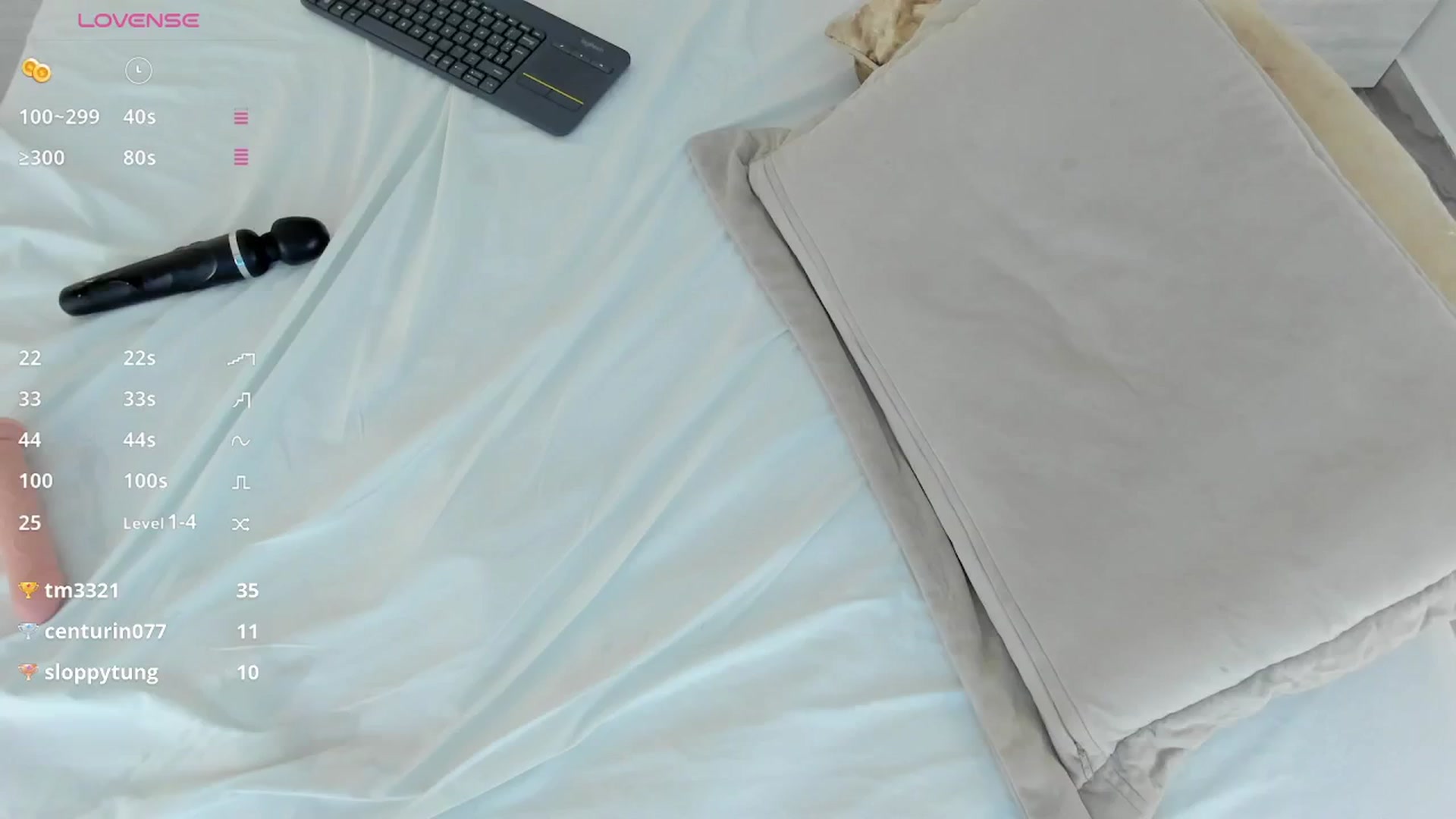 Gallery image thumbnail from valeriah_'s myfreecams stream on, 11/24/2024, 17:00 image 4 of 20