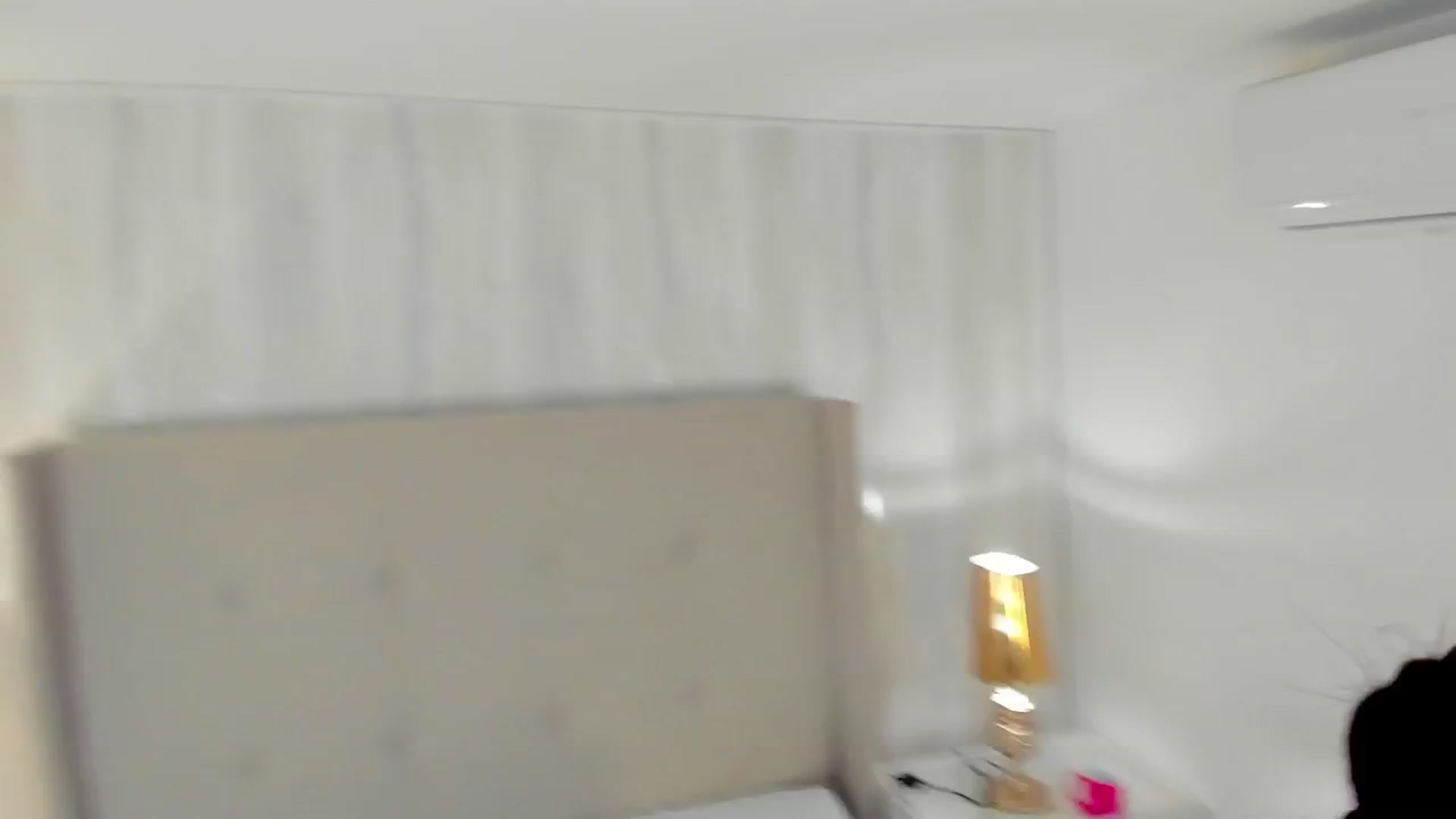 Gallery image thumbnail from valeriah_'s myfreecams stream on, 11/24/2024, 18:59 image 4 of 20