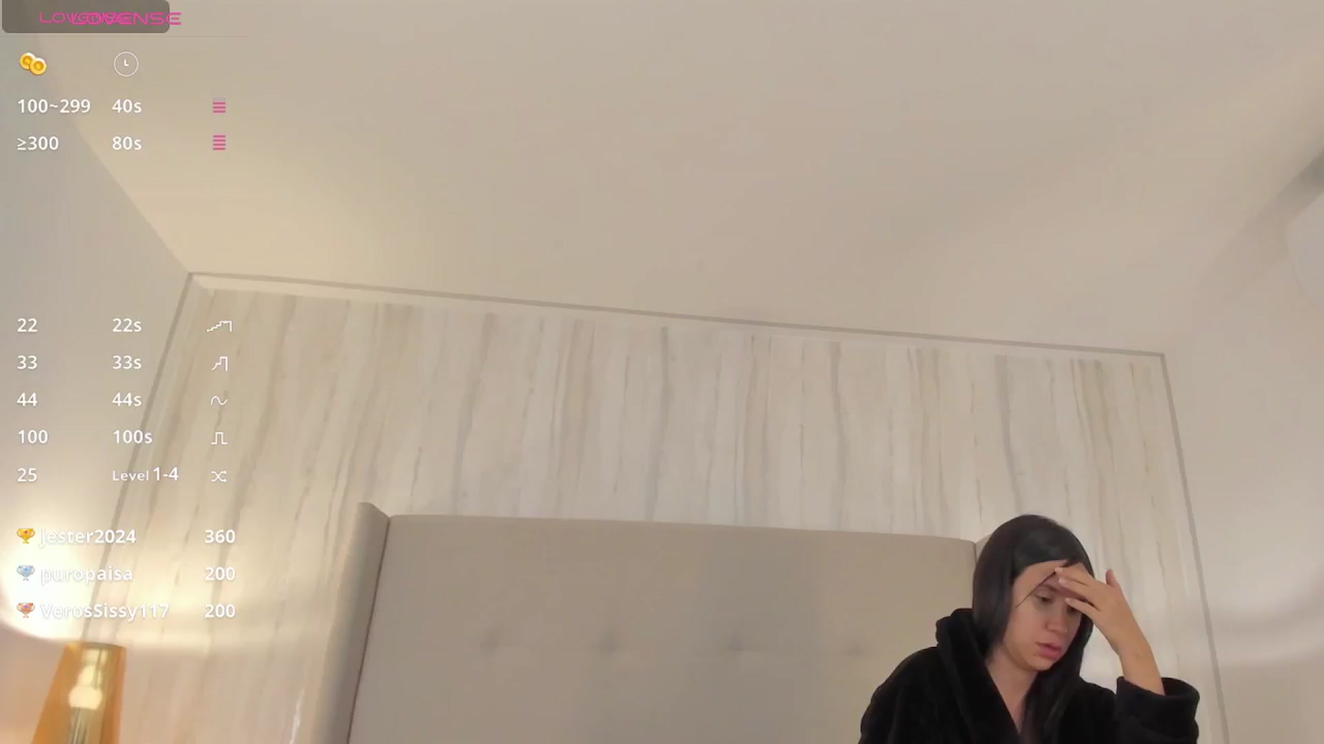 Gallery image thumbnail from valeriah_'s myfreecams stream on, 11/30/2024, 16:28 image 4 of 20