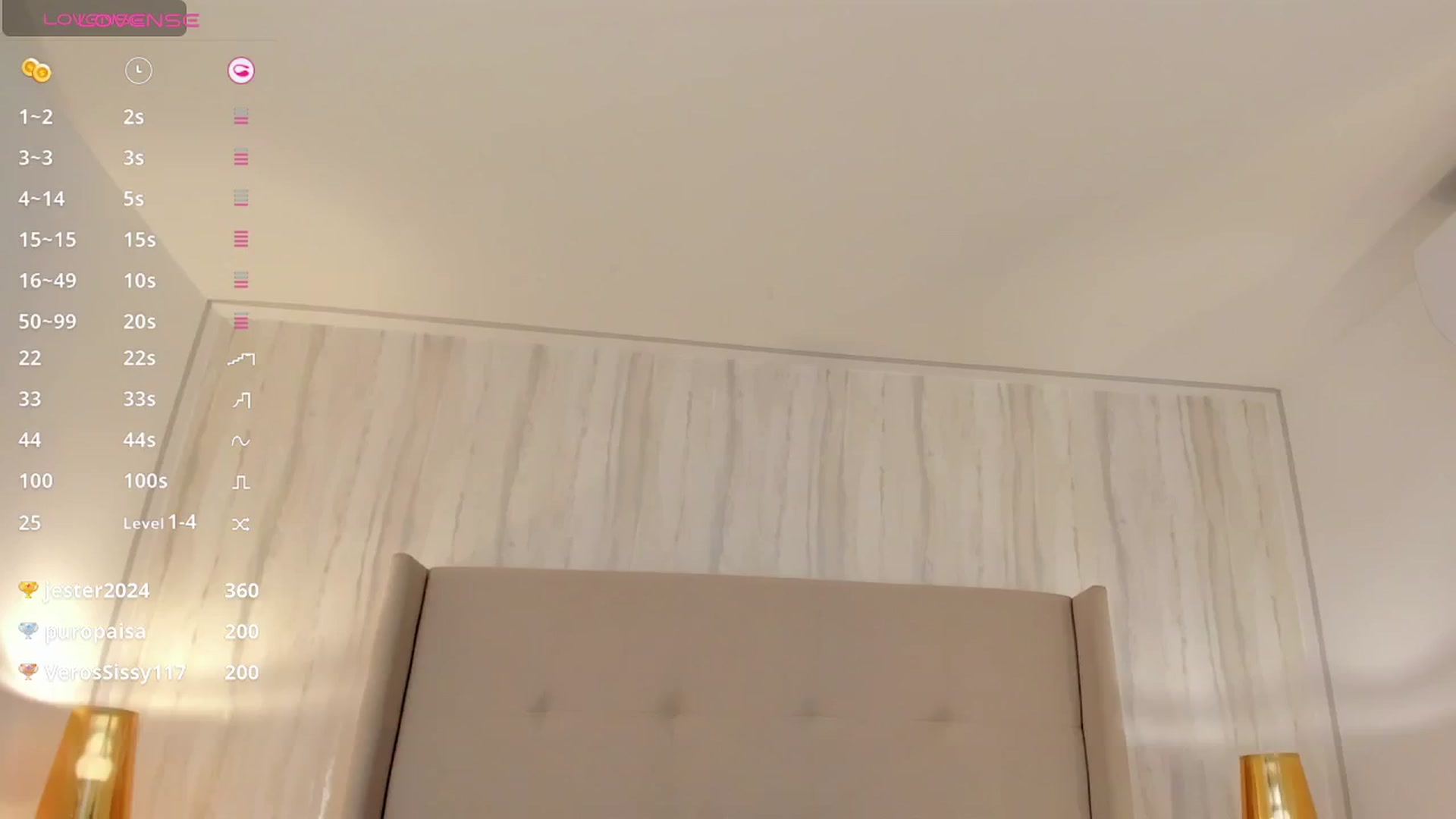 Gallery image thumbnail from valeriah_'s myfreecams stream on, 11/30/2024, 16:28 image 2 of 20