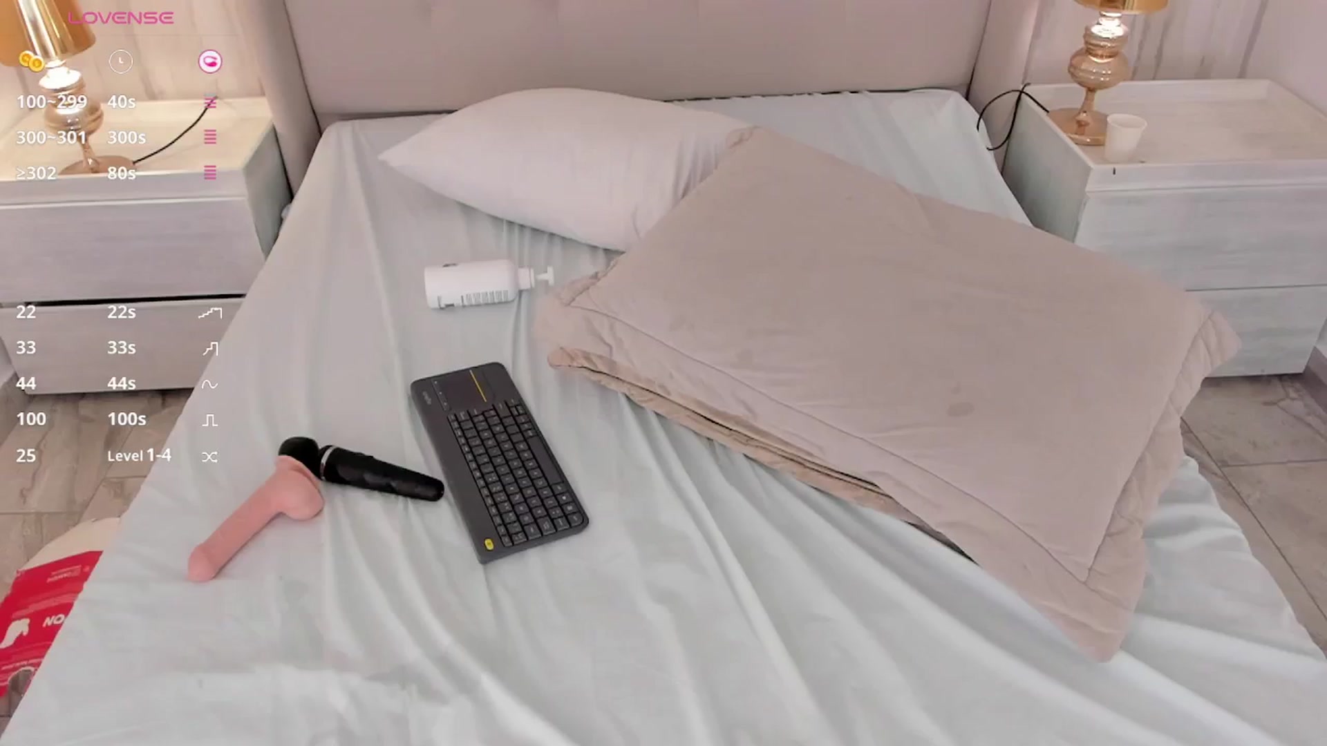 Gallery image thumbnail from valeriah_'s myfreecams stream on, 02/08/2025, 14:57 image 18 of 20