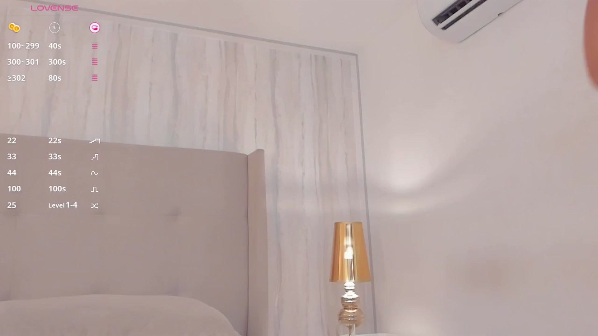 Gallery image thumbnail from valeriah_'s myfreecams stream on, 02/25/2025, 16:26 image 1 of 20