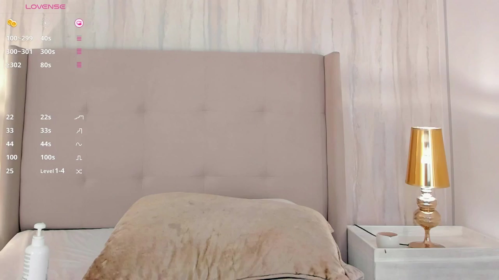 Gallery image thumbnail from valeriah_'s myfreecams stream on, 03/01/2025, 13:20 image 14 of 20