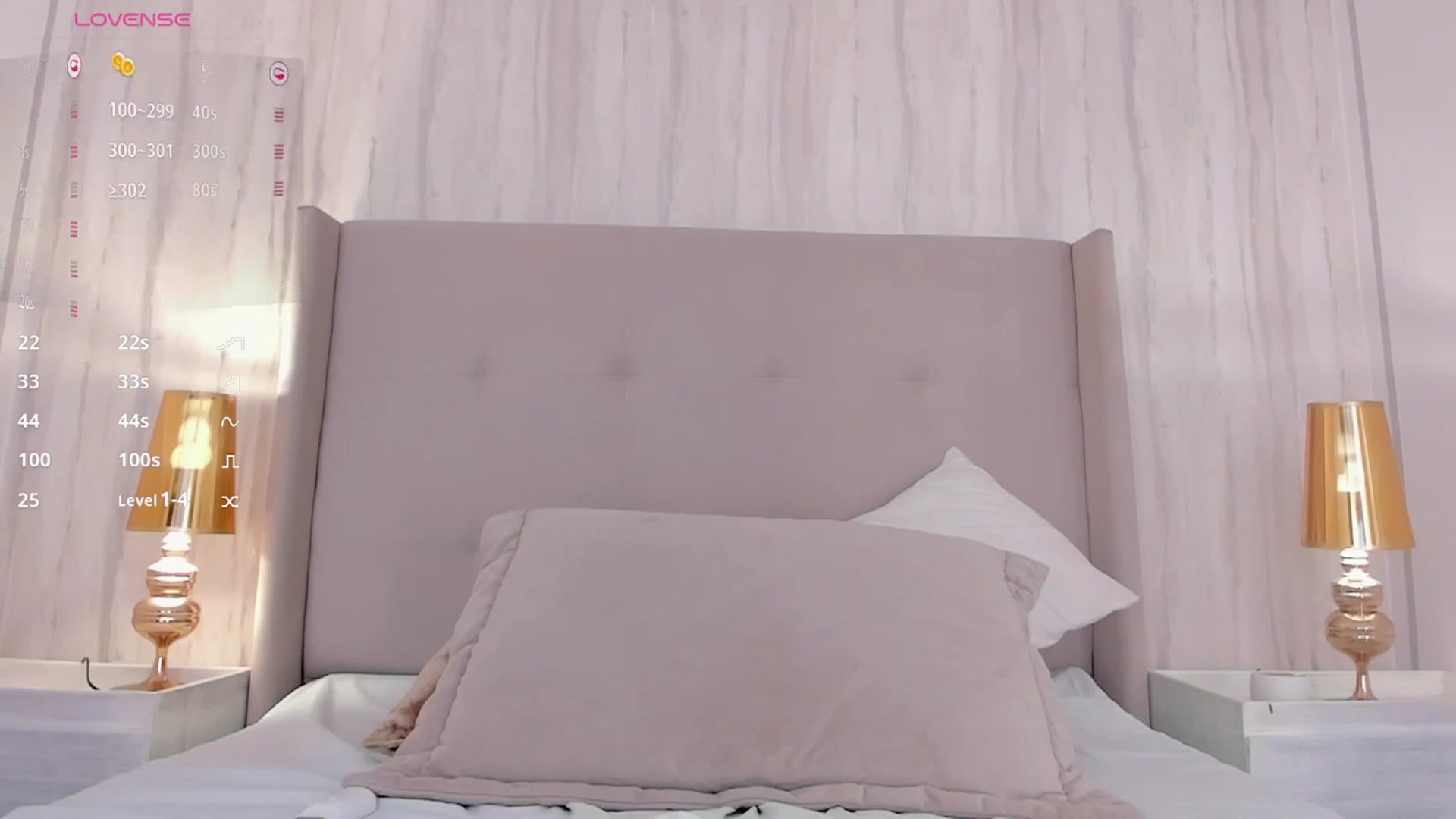 Gallery image thumbnail from valeriah_'s myfreecams stream on, 03/04/2025, 16:38 image 9 of 20