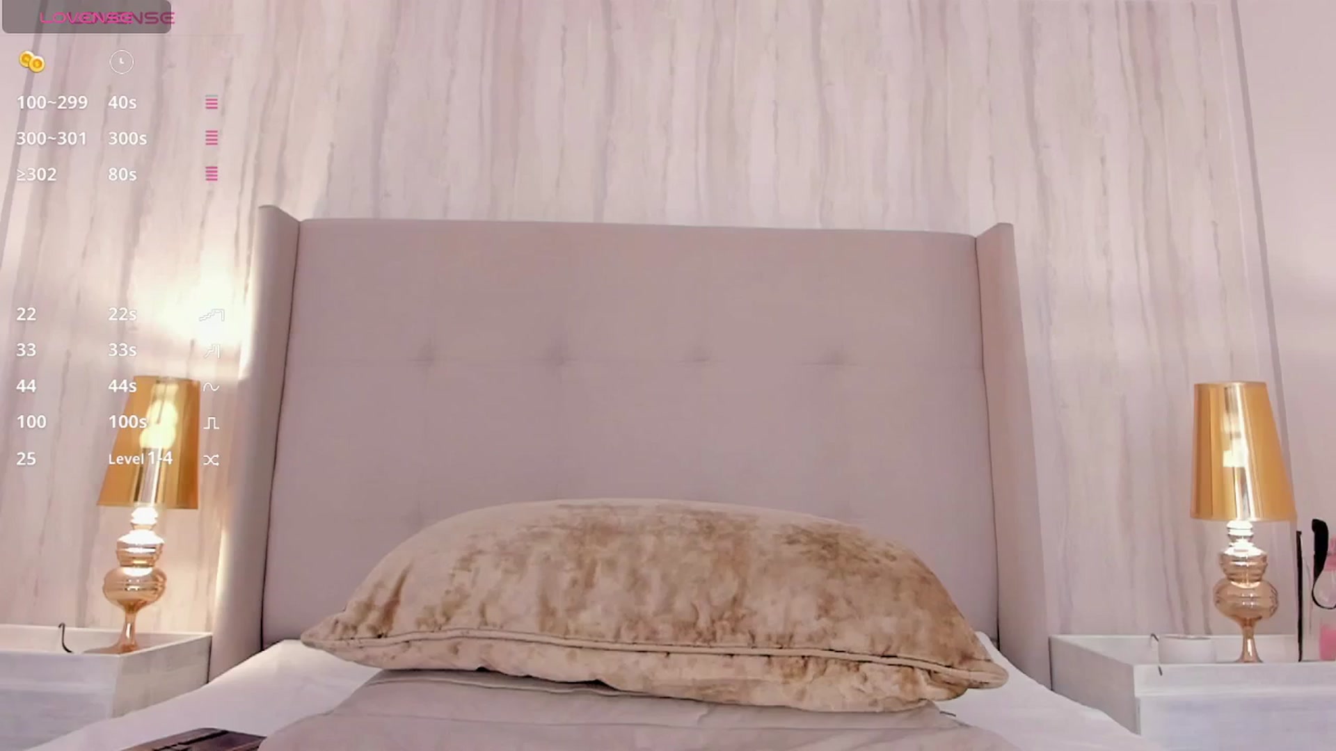 Gallery image thumbnail from valeriah_'s myfreecams stream on, 03/05/2025, 11:02 image 6 of 20