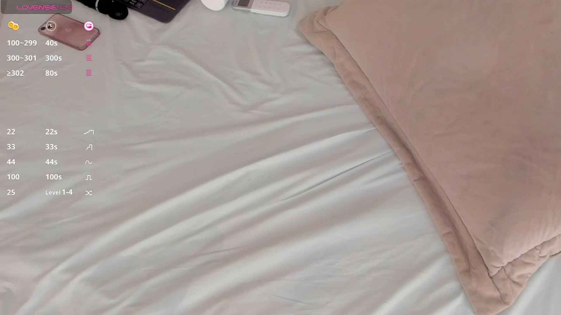 Gallery image thumbnail from valeriah_'s myfreecams stream on, 03/28/2025, 16:44 image 10 of 20