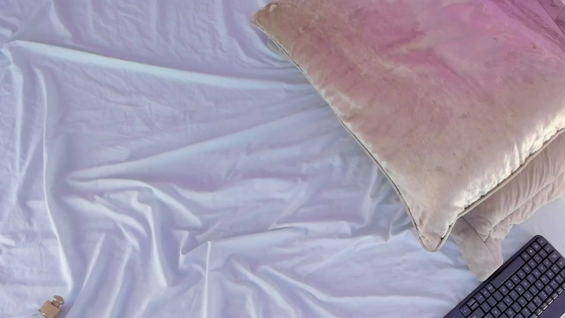 Gallery image thumbnail from valeriah_'s myfreecams stream on, 08/30/2025, 15:19 image 18 of 20
