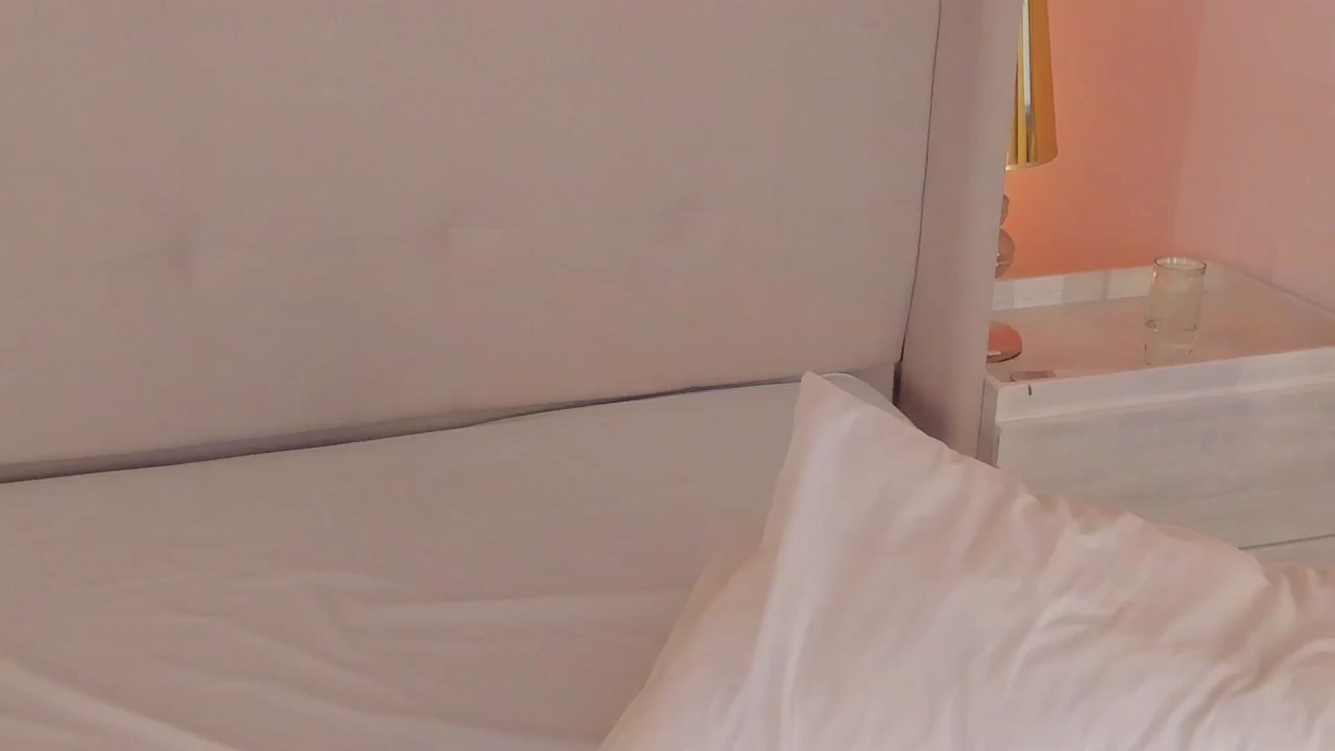 Gallery image thumbnail from valeriah_'s myfreecams stream on, 03/11/2026, 16:13 image 12 of 20