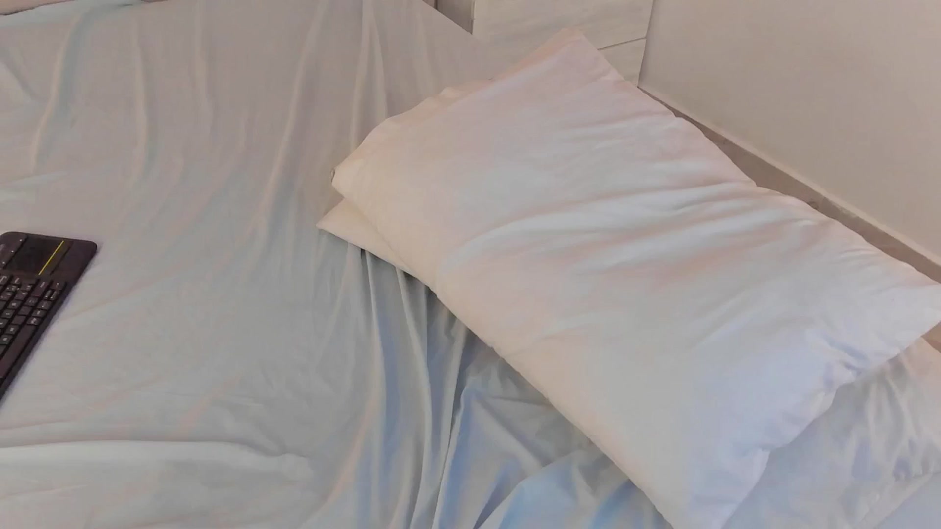 Gallery image thumbnail from valeriah_'s myfreecams stream on, 03/20/2026, 18:23 image 10 of 20