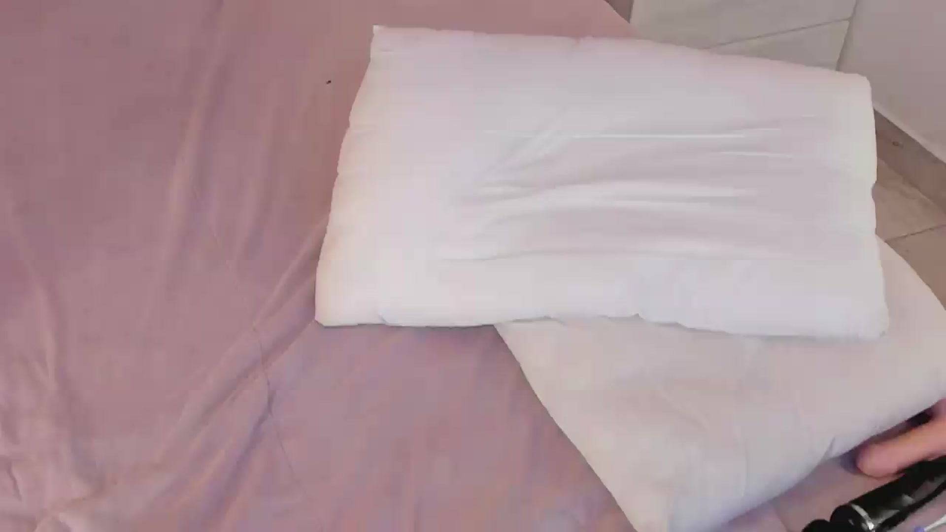 Gallery image thumbnail from valeriah_'s myfreecams stream on, 06/01/2026, 19:28 image 12 of 20