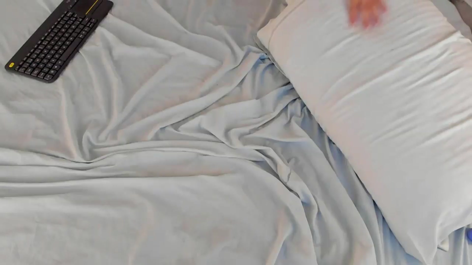 Gallery image thumbnail from valeriah_'s myfreecams stream on, 08/11/2026, 18:07 image 18 of 20