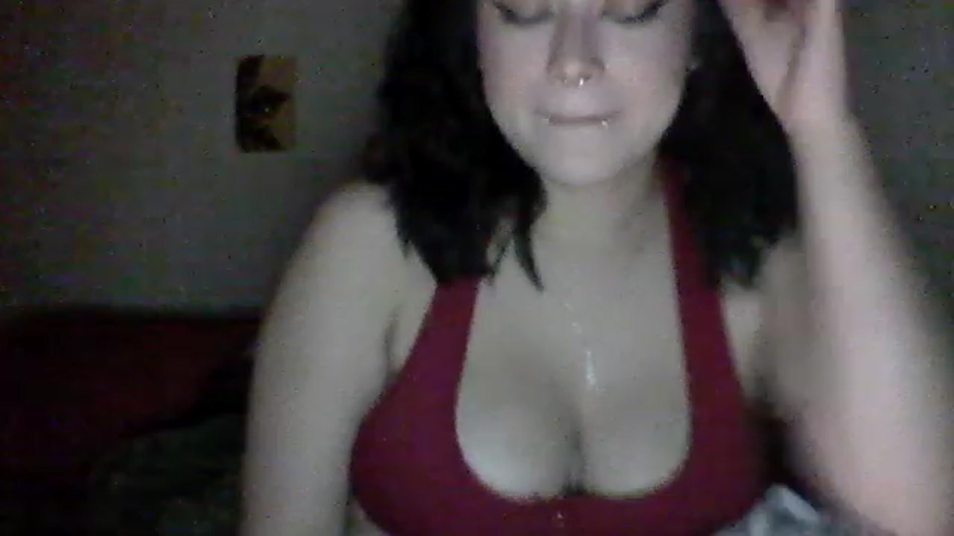 Gallery image thumbnail from valpal000's myfreecams stream on, 12/01/2022, 14:41 image 3 of 20