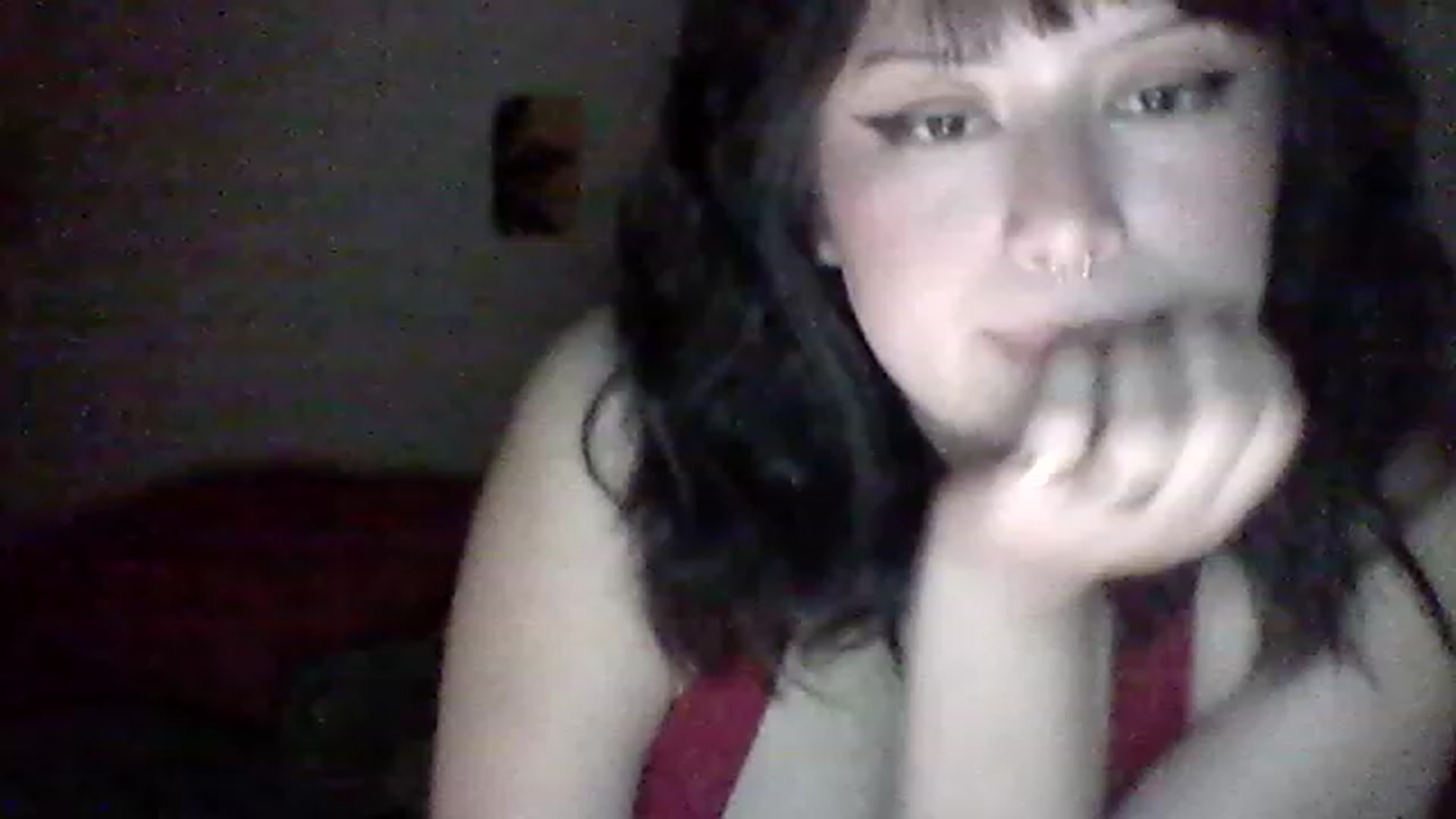 Gallery image thumbnail from valpal000's myfreecams stream on, 12/01/2022, 14:41 image 9 of 20