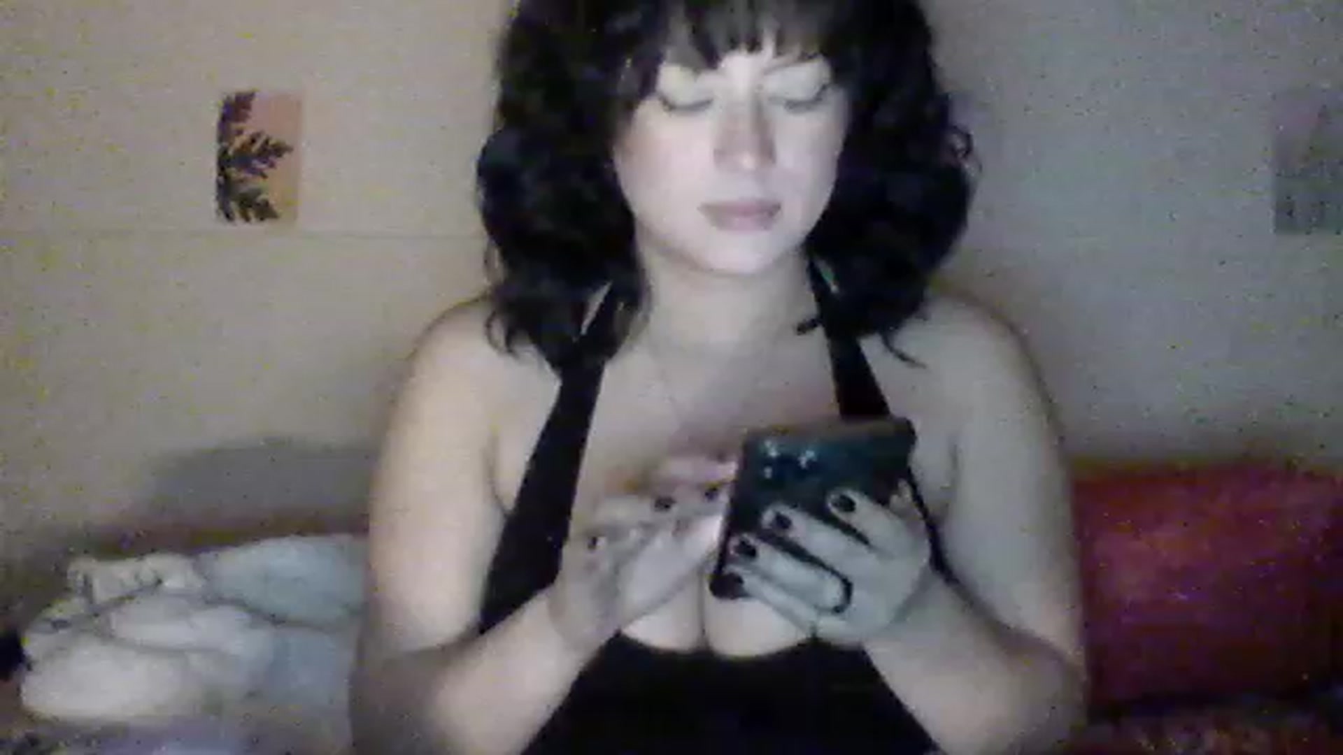 Gallery image thumbnail from valpal000's myfreecams stream on, 12/02/2022, 09:35 image 19 of 20