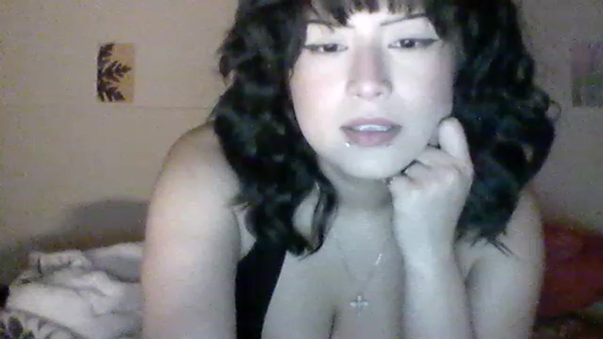 Gallery image thumbnail from valpal000's myfreecams stream on, 12/02/2022, 09:35 image 8 of 20
