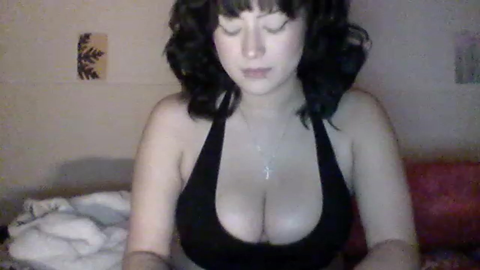 Gallery image thumbnail from valpal000's myfreecams stream on, 12/02/2022, 09:35 image 14 of 20