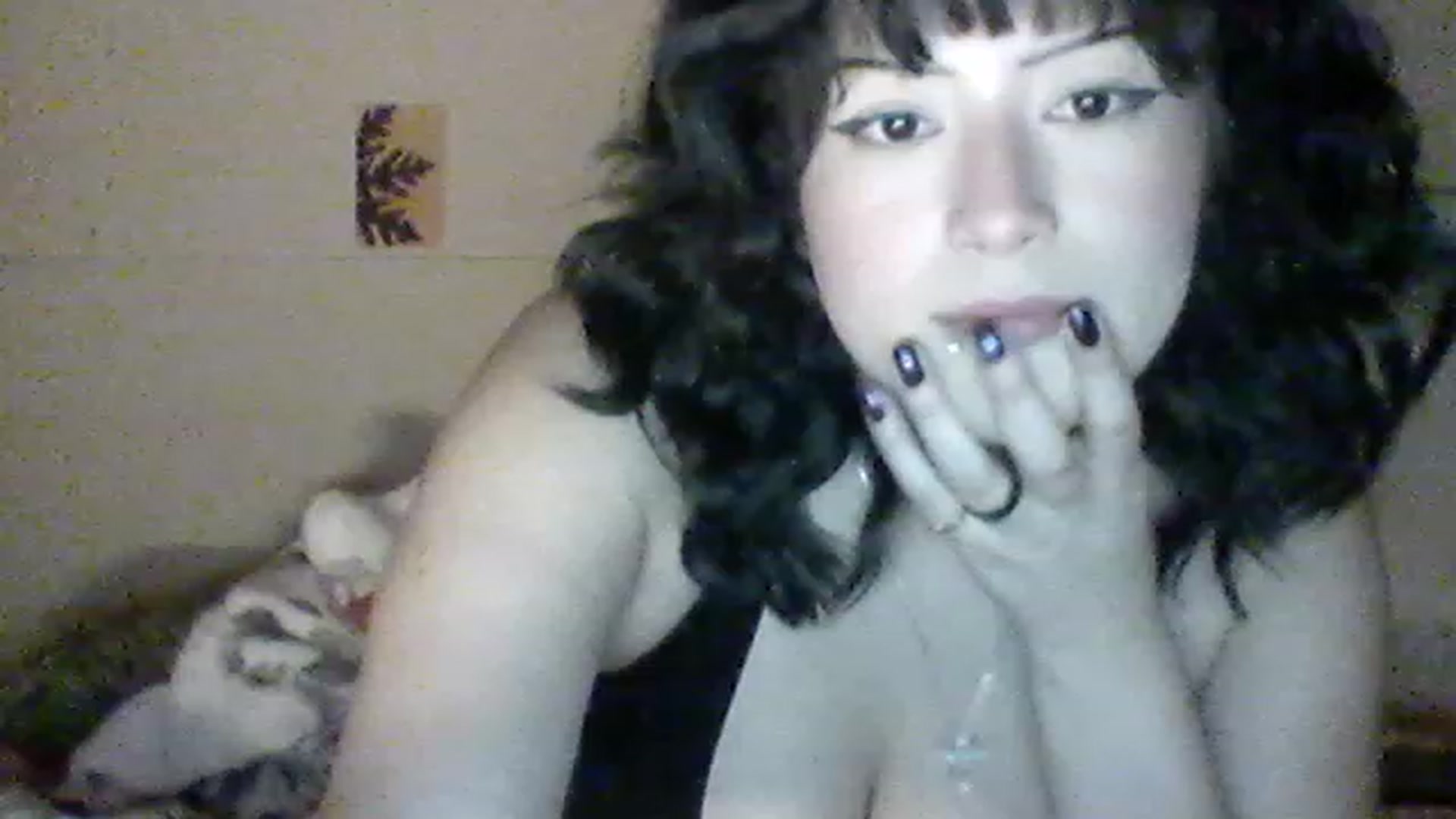Gallery image thumbnail from valpal000's myfreecams stream on, 12/02/2022, 09:35 image 1 of 20