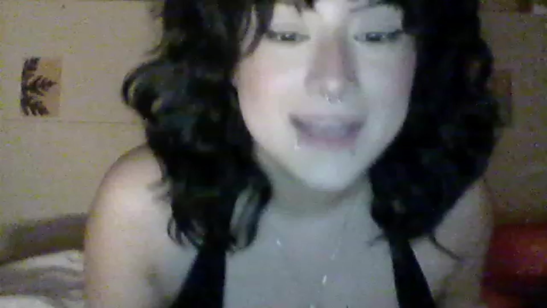 Gallery image thumbnail from valpal000's myfreecams stream on, 12/02/2022, 10:19 image 15 of 20