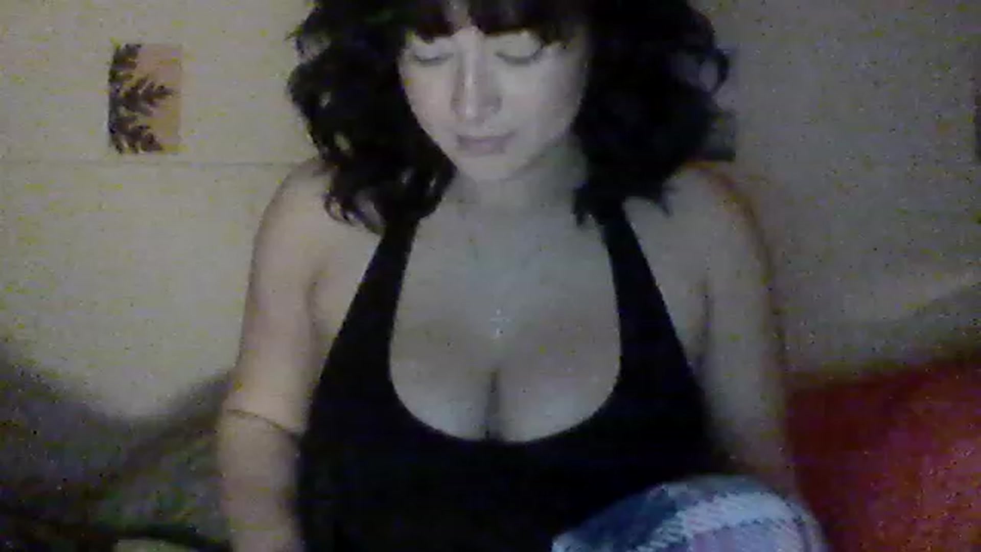 Gallery image thumbnail from valpal000's myfreecams stream on, 12/02/2022, 12:00 image 5 of 20