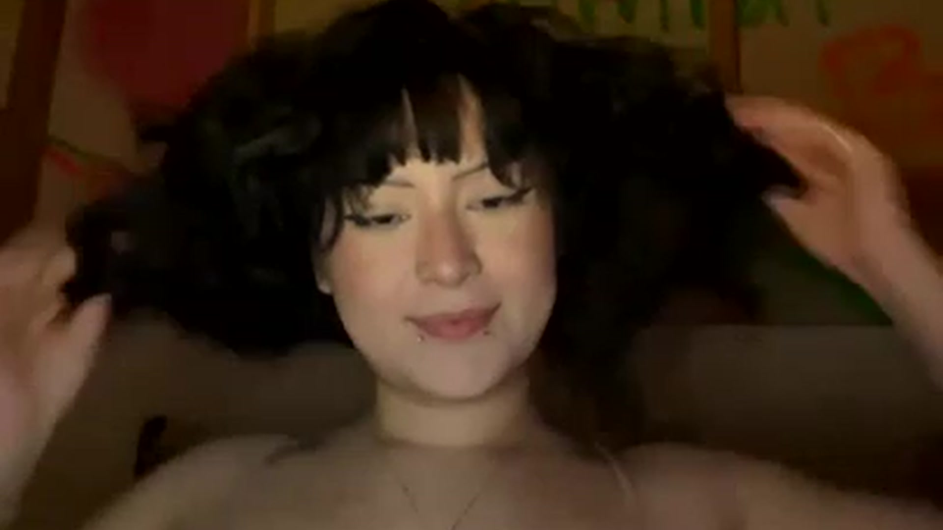Gallery image thumbnail from valpal000's myfreecams stream on, 12/02/2022, 13:12 image 14 of 20