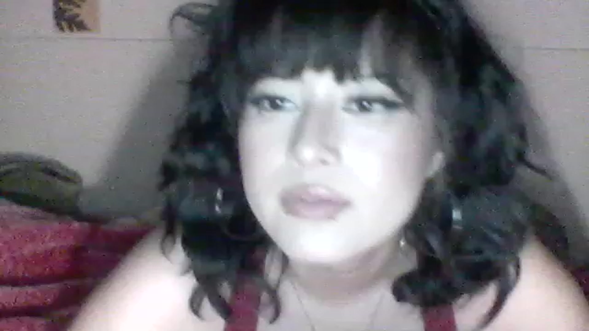 Gallery image thumbnail from valpal000's myfreecams stream on, 12/03/2022, 11:39 image 6 of 20