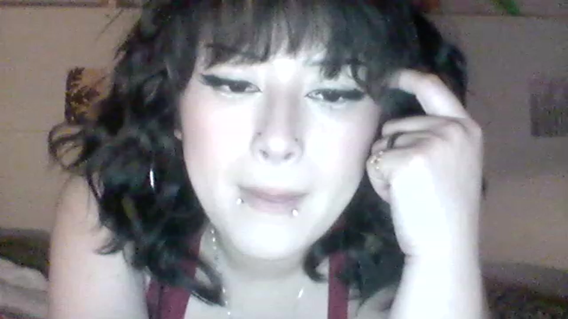 Gallery image thumbnail from valpal000's myfreecams stream on, 12/03/2022, 12:26 image 13 of 20