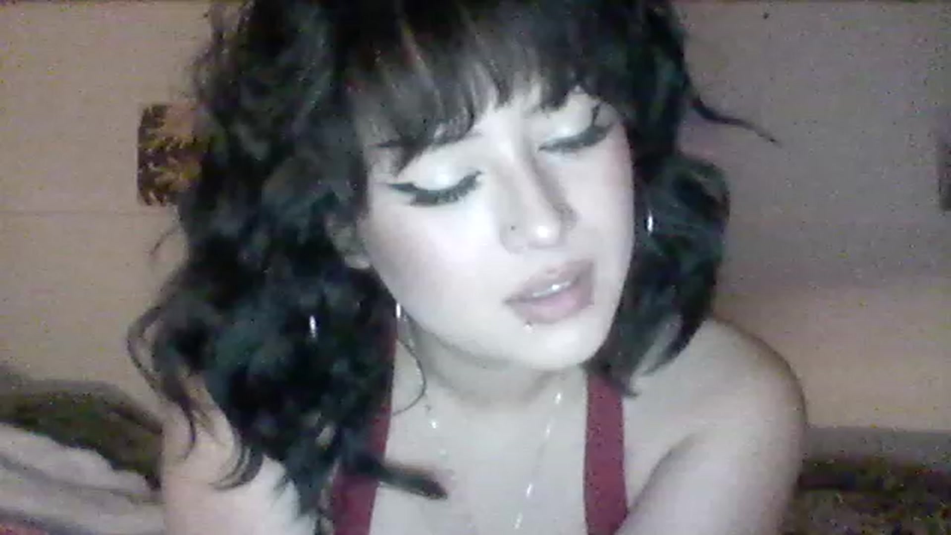Gallery image thumbnail from valpal000's myfreecams stream on, 12/03/2022, 12:26 image 16 of 20