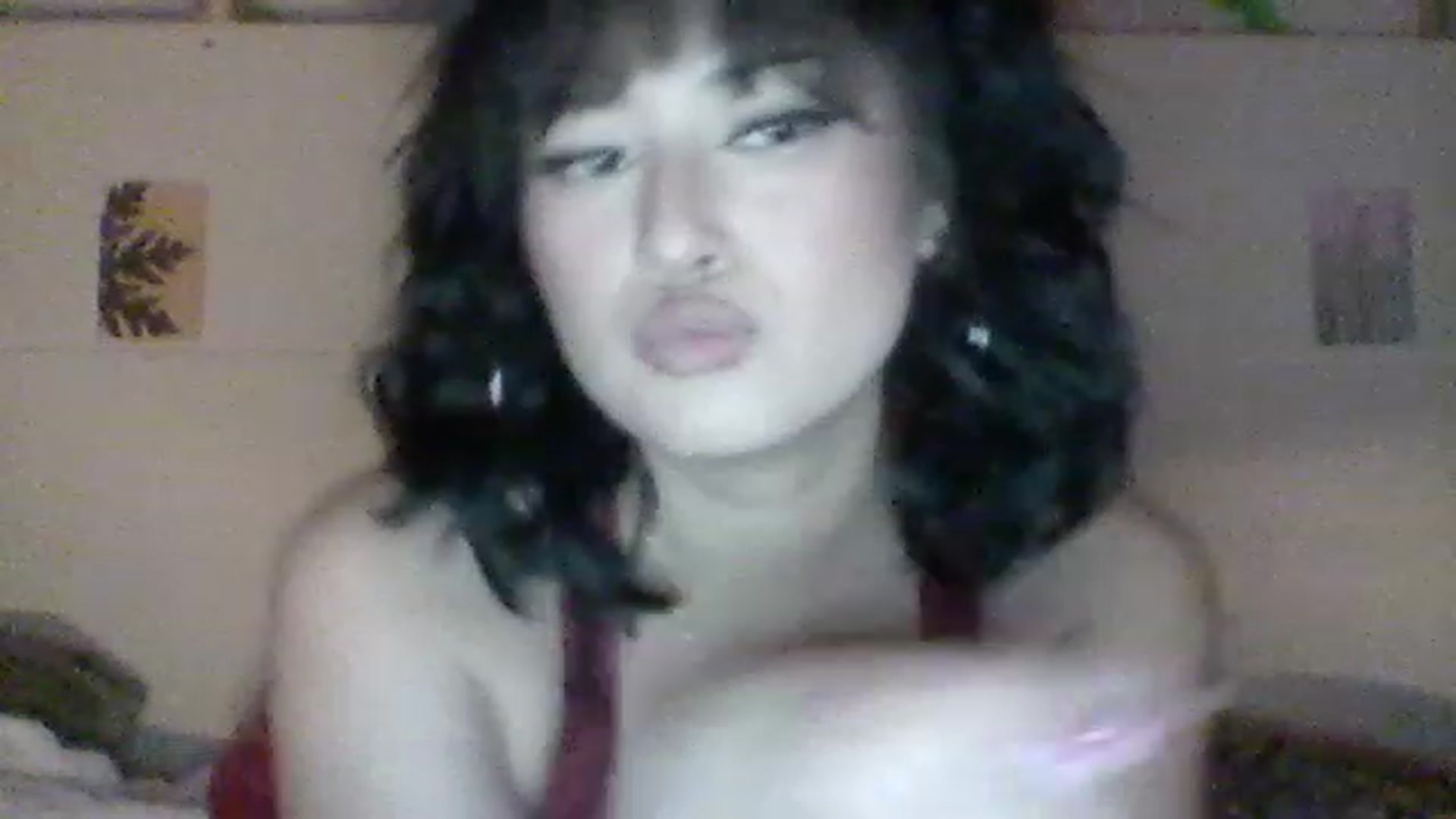 Gallery image thumbnail from valpal000's myfreecams stream on, 12/03/2022, 12:26 image 20 of 20