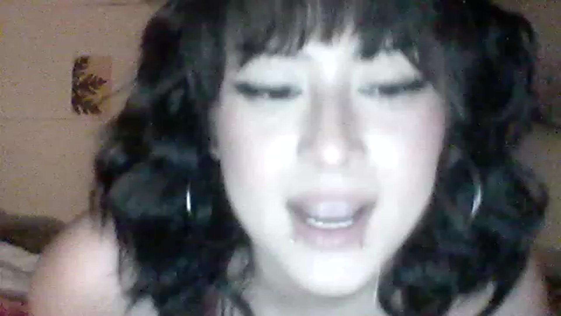 Gallery image thumbnail from valpal000's myfreecams stream on, 12/03/2022, 13:47 image 9 of 20