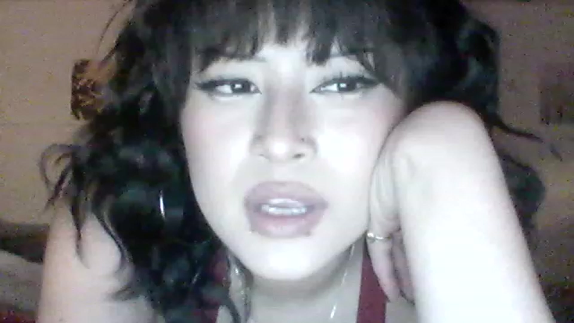 Gallery image thumbnail from valpal000's myfreecams stream on, 12/03/2022, 13:47 image 5 of 20