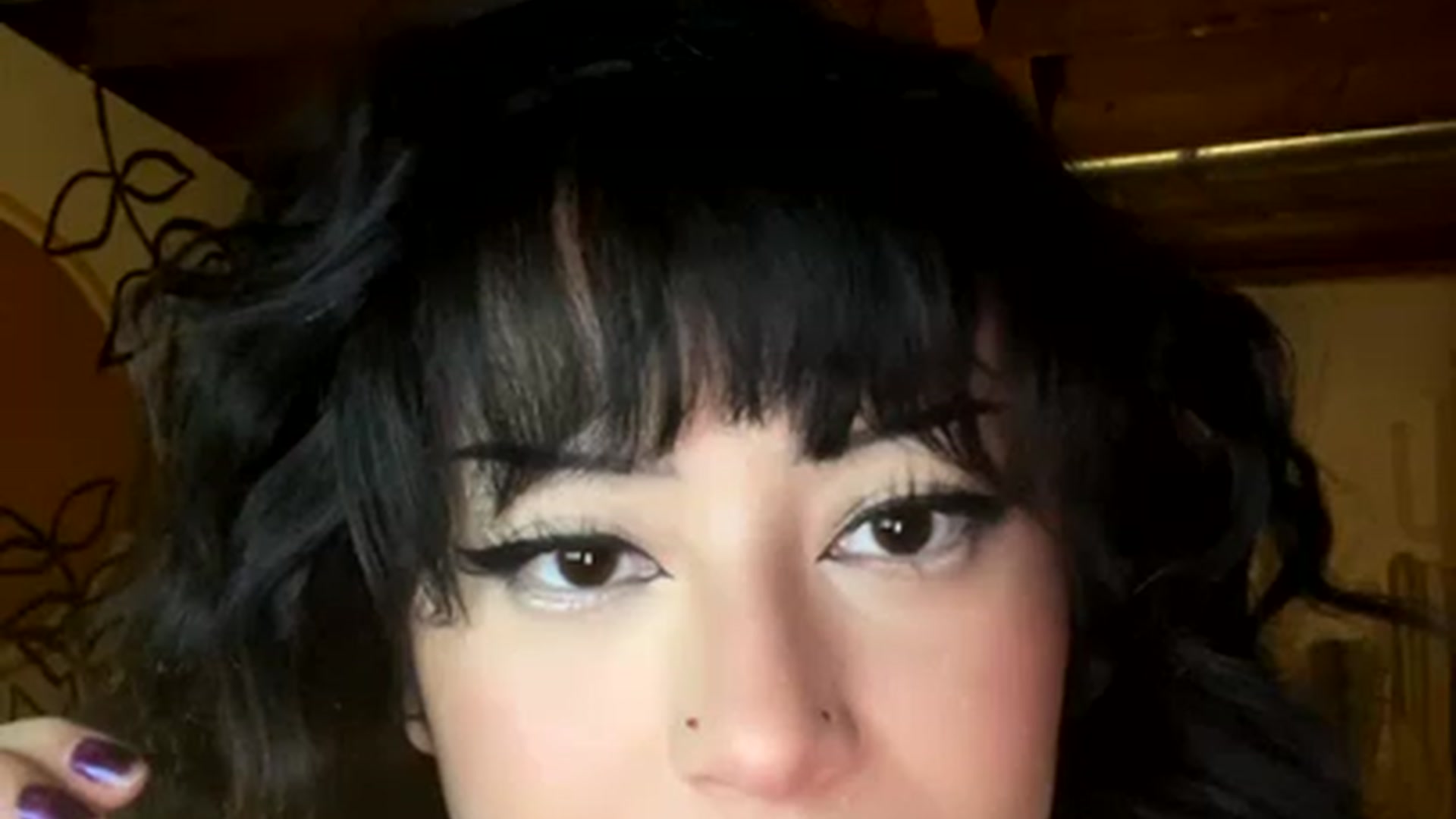 Gallery image thumbnail from valpal000's myfreecams stream on, 12/03/2022, 14:02 image 1 of 20