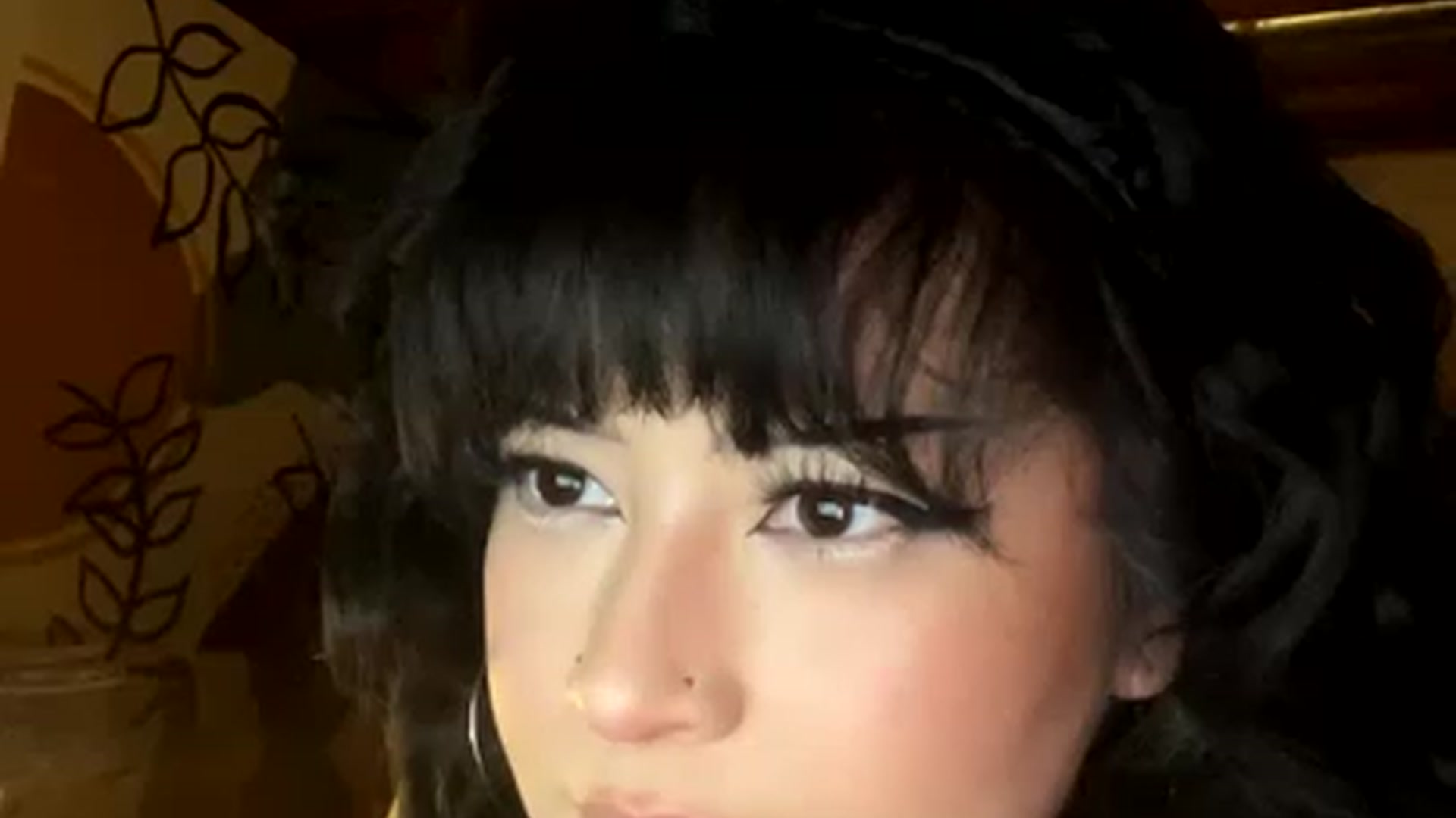 Gallery image thumbnail from valpal000's myfreecams stream on, 12/03/2022, 14:02 image 20 of 20