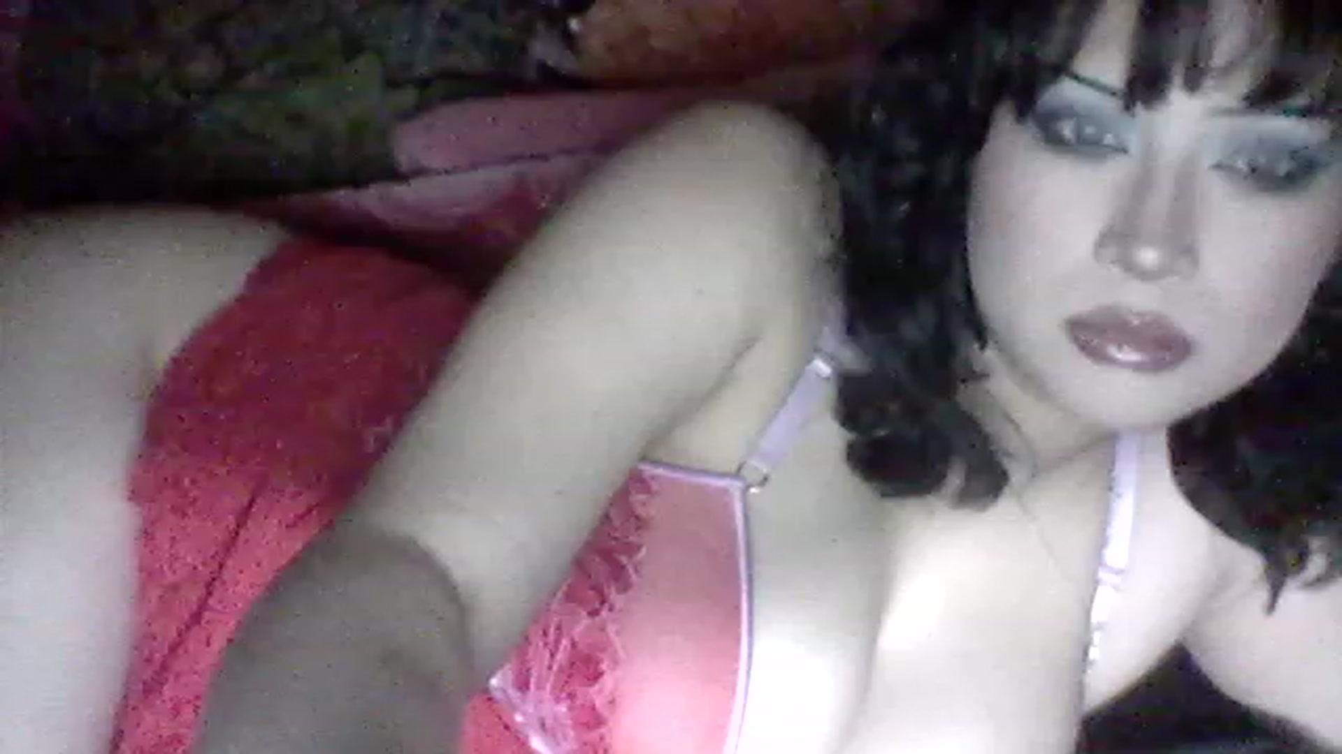 Gallery image thumbnail from valpal000's myfreecams stream on, 12/07/2022, 11:03 image 5 of 20