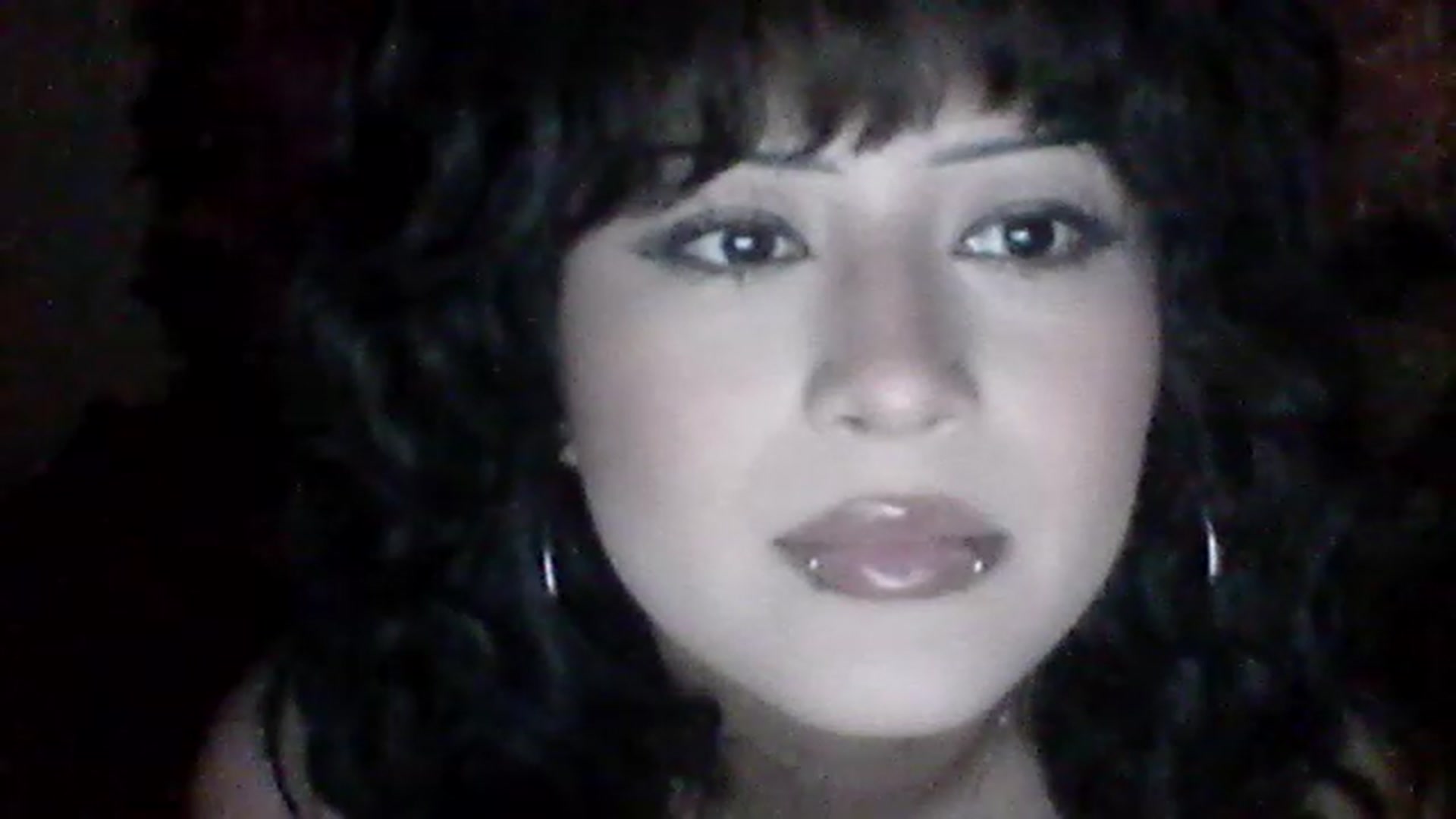 Gallery image thumbnail from valpal000's myfreecams stream on, 12/08/2022, 10:11 image 10 of 20